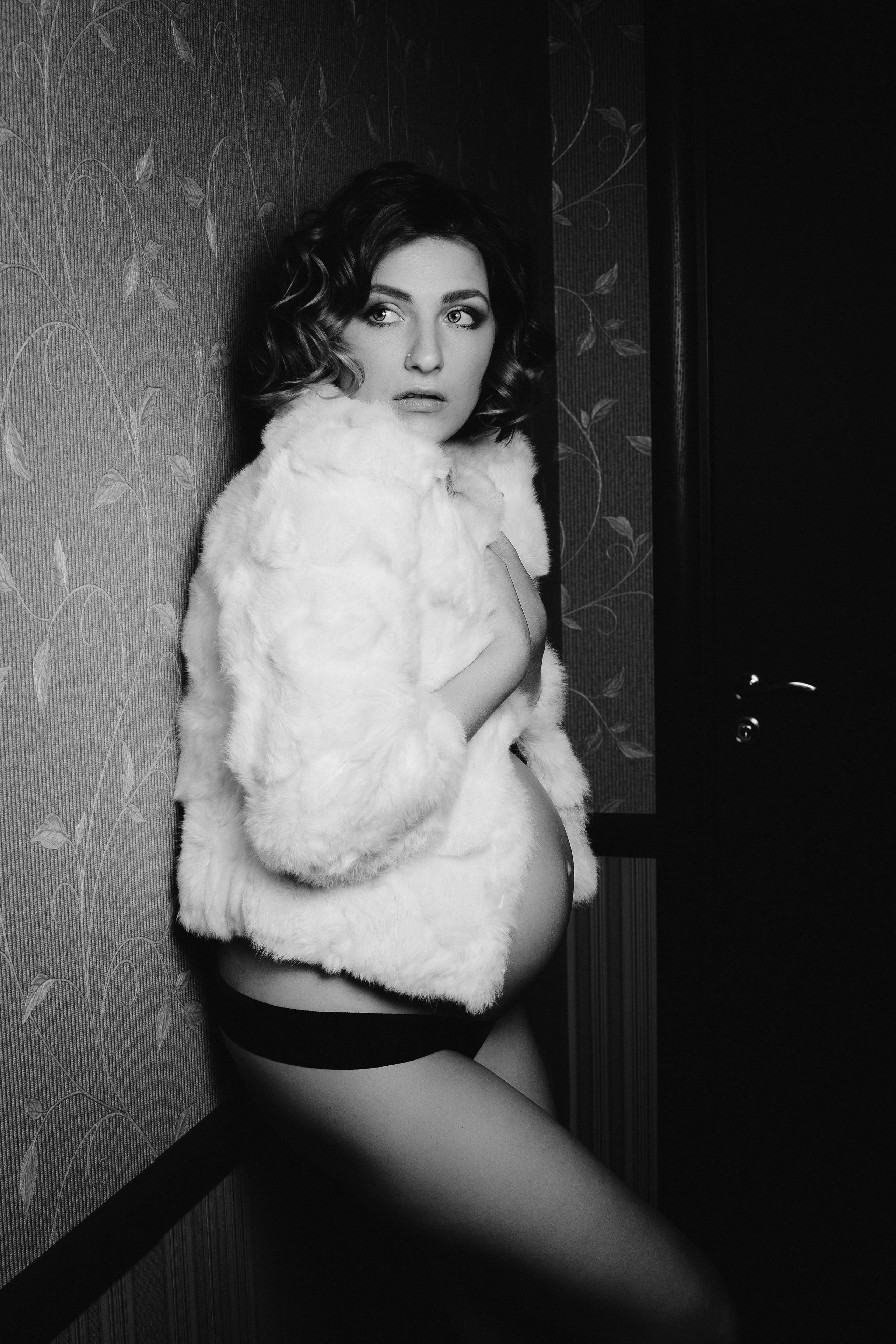 Беременная «не такая как все». Ню Фотограф Александр Касымов Москва, фотосессии, Химки фотограф