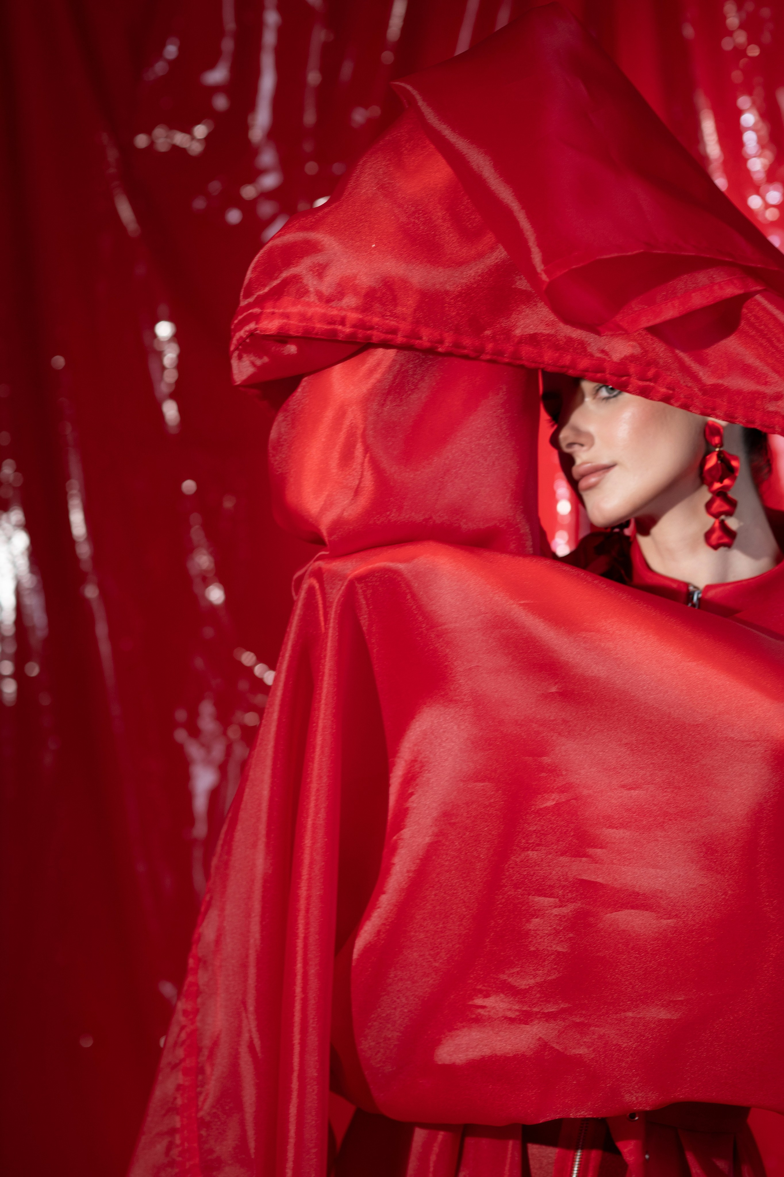 Total red. Контент и бизнес съемка. Первоуральск, Екатеринбург.Наталья Старек