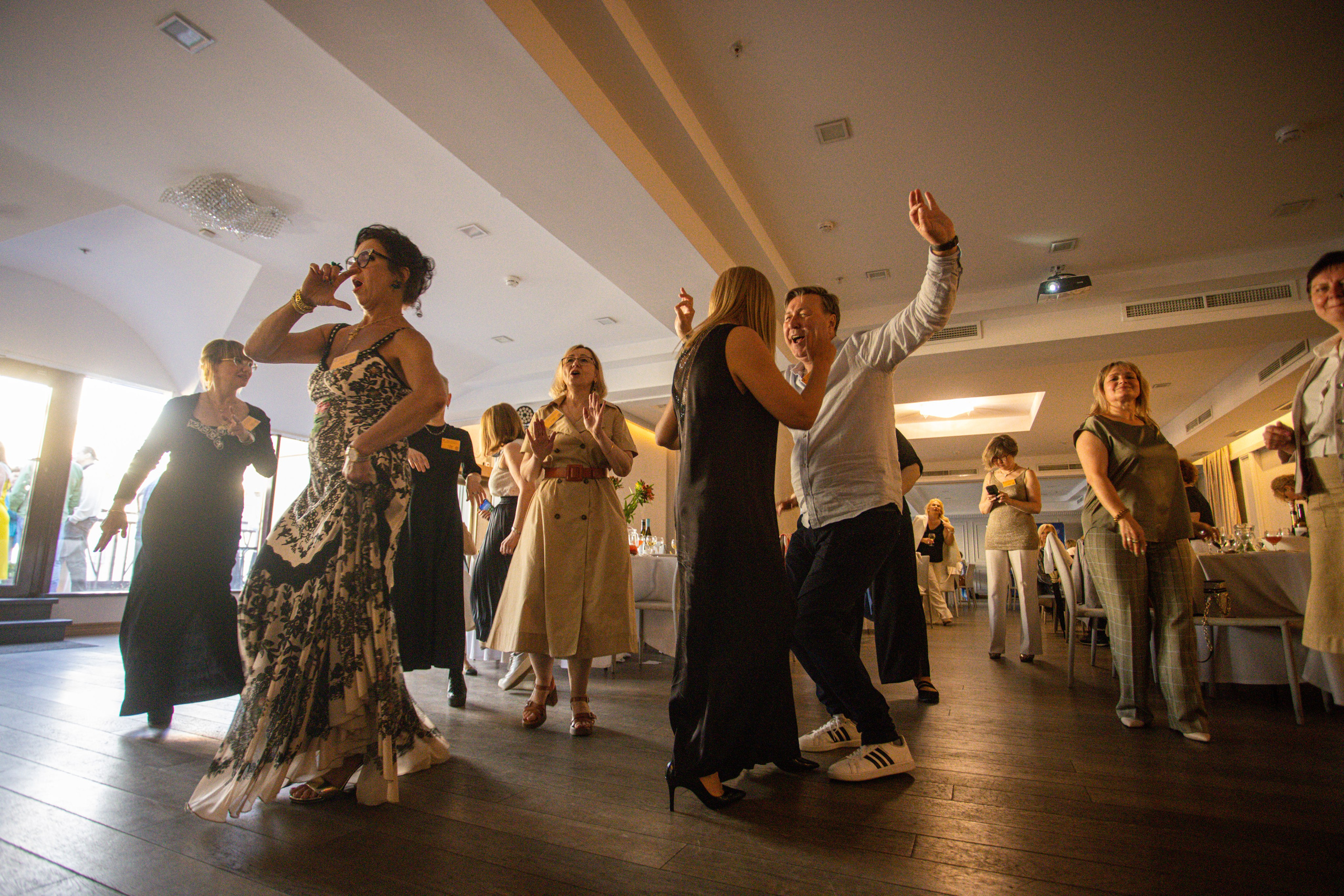 Встреча выпускников. Стоматологи СПб. Семейный фотограф в Вышнем Волочке — Ульяна Иванова | Фотосессии для всей семьи