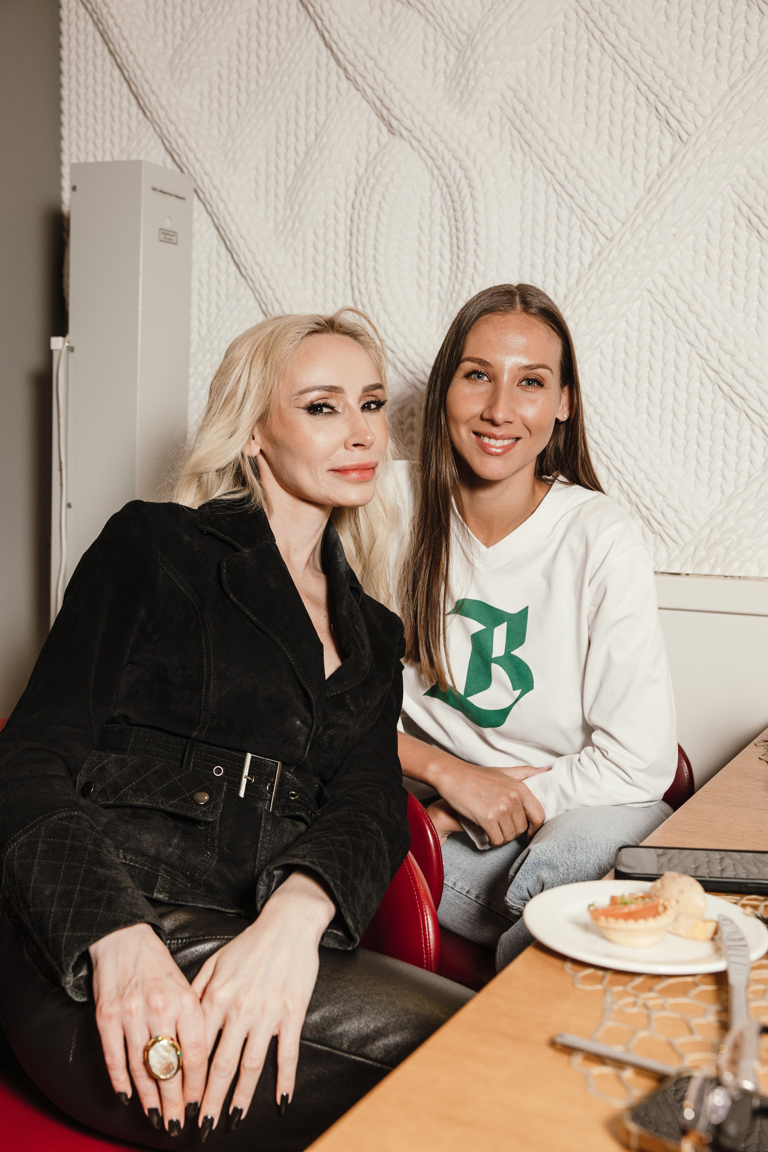 Презентация Russian Fashion Dom в ресторане Shagal. Контент фотограф в Москве и области Елена Кулакова