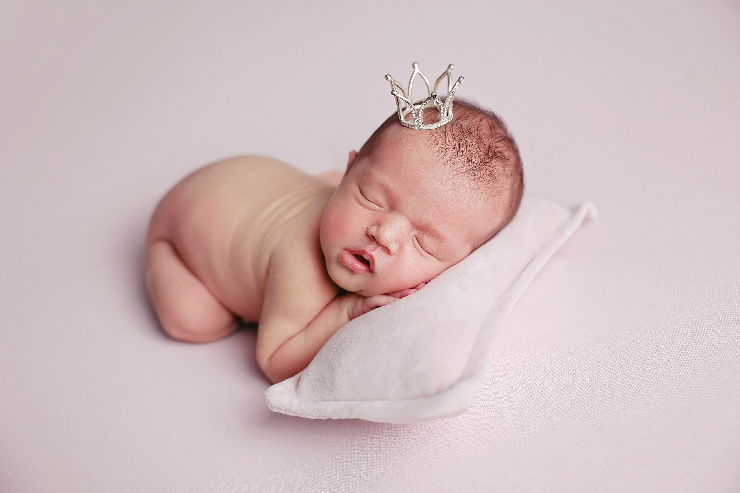 Малышка. Класика. Фотограф новорожденных в Сочи
