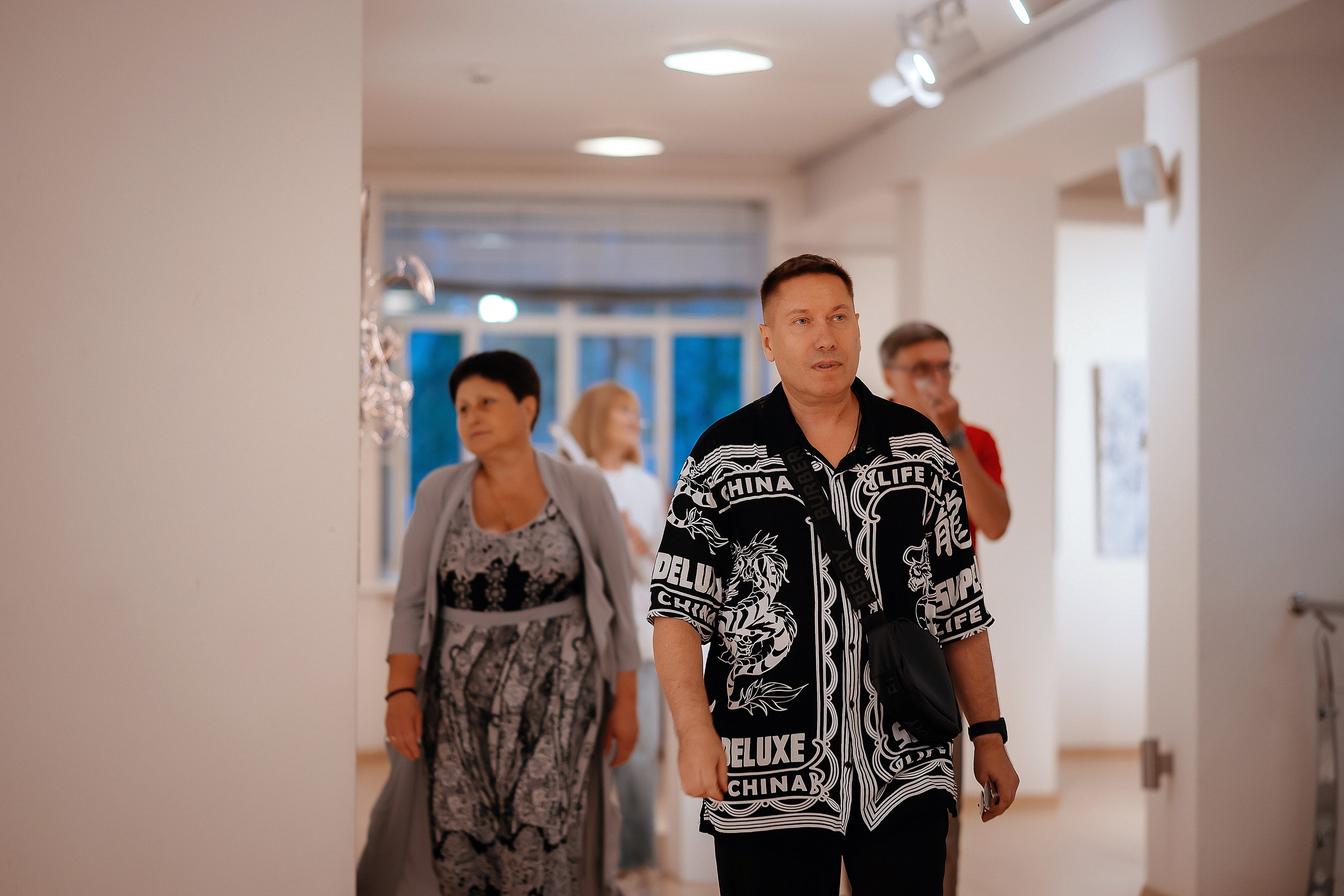 05.08.2025 | Галерея современного искусства «Красный Мост». Сергей Поздняков «Порталы». Фотограф Роман Рудаков