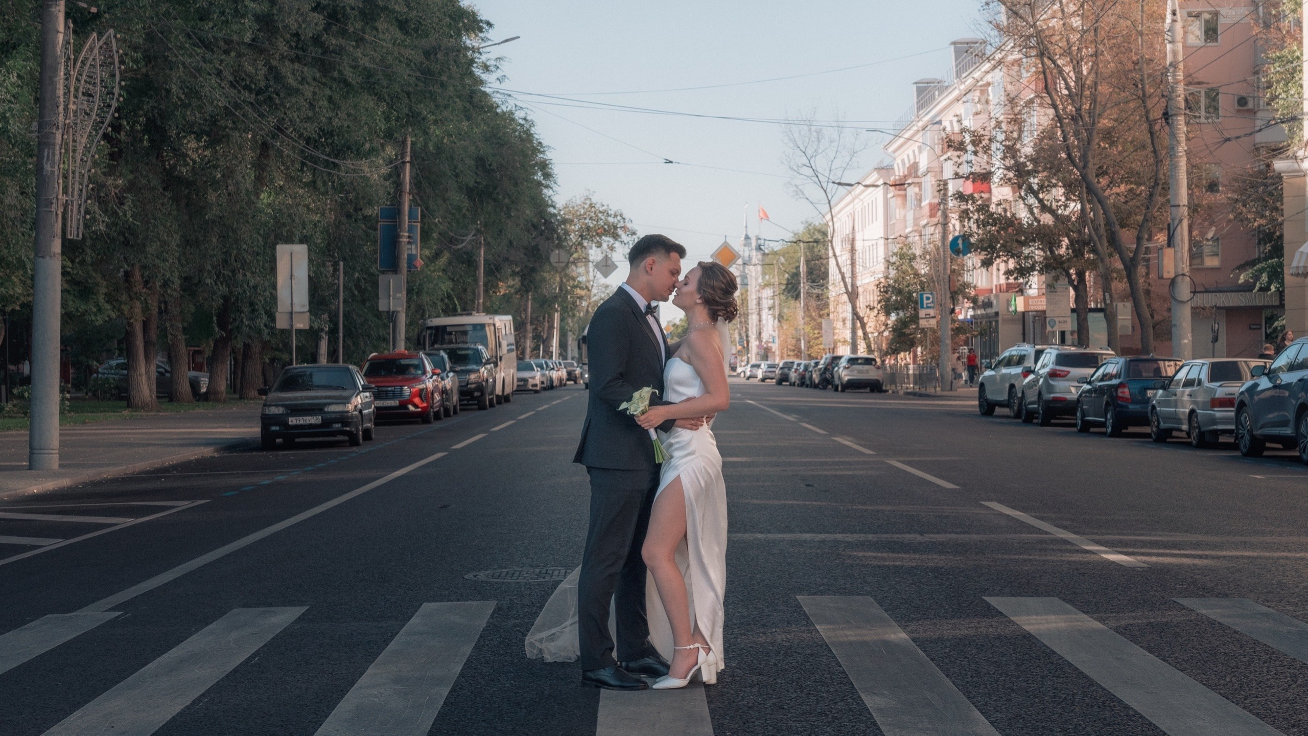 Валерия и Михаил. Утро, прогулка и атмосфера дня. Артём Костин — свадебный видеограф в Воронеже | KOSTIN EDIT
