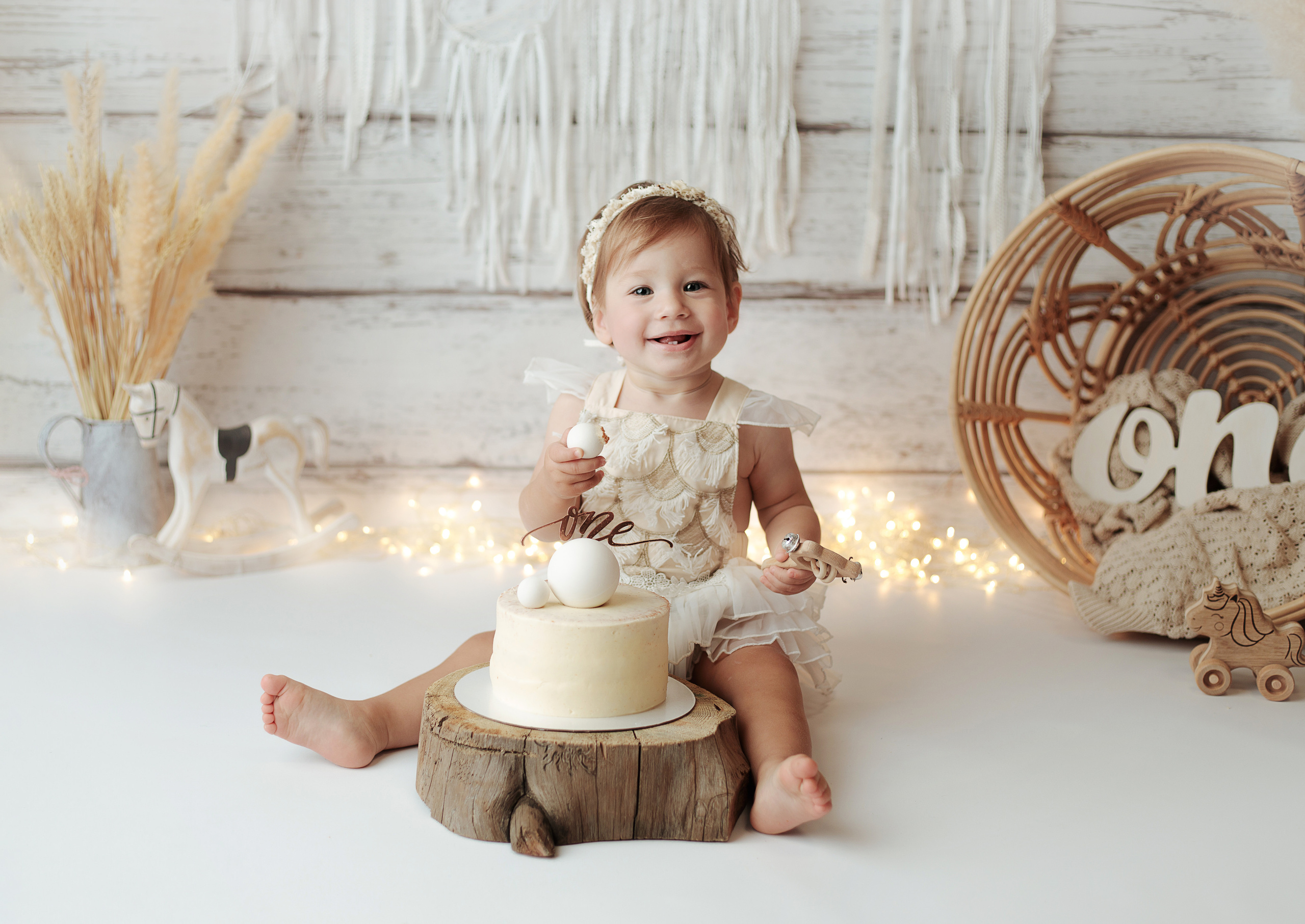 Праздничное оформление. Фотограф беременности, новорожденных Москва. годики под ключ