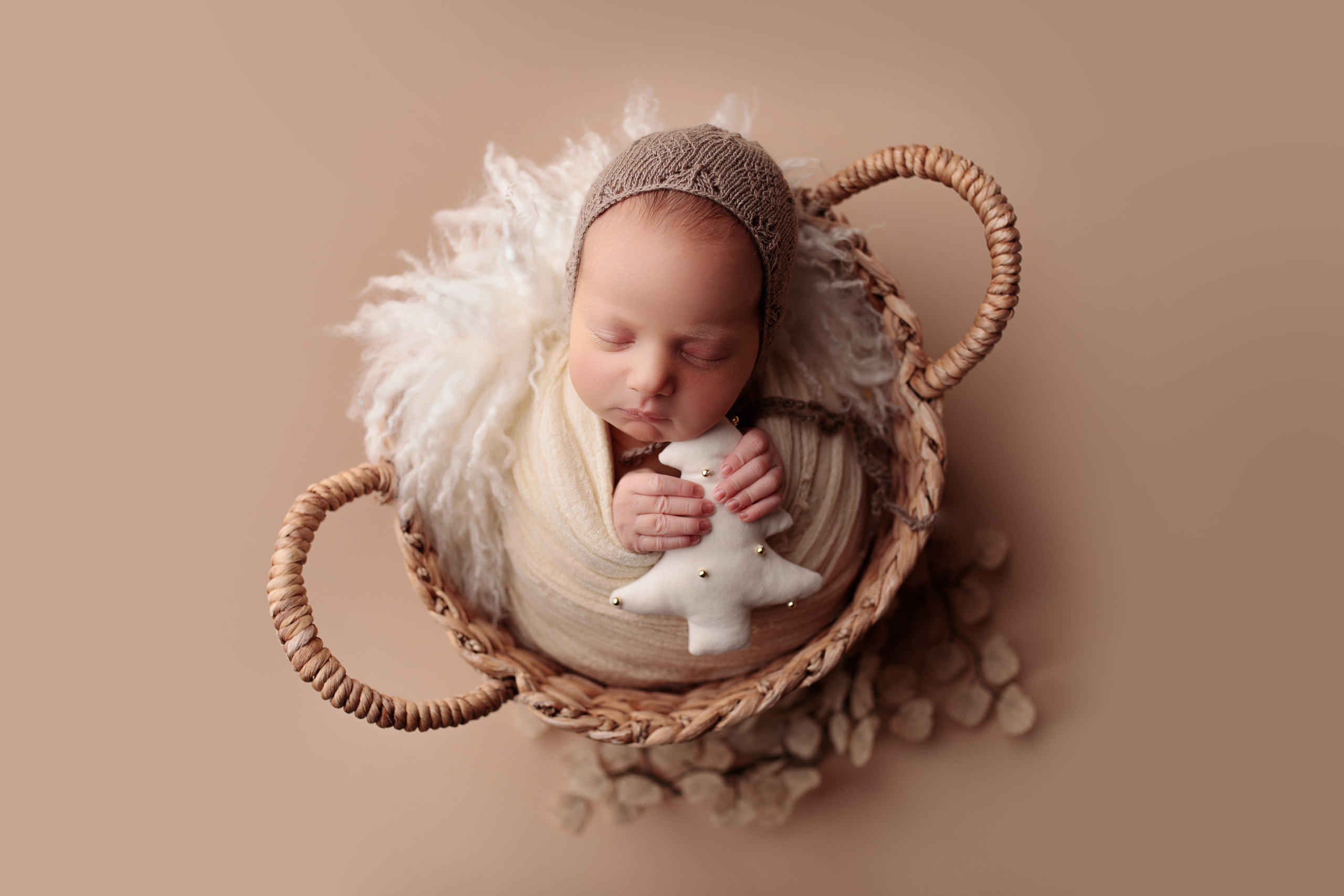 Новорожденные. Фотограф беременности, новорожденных Москва. годики под ключ