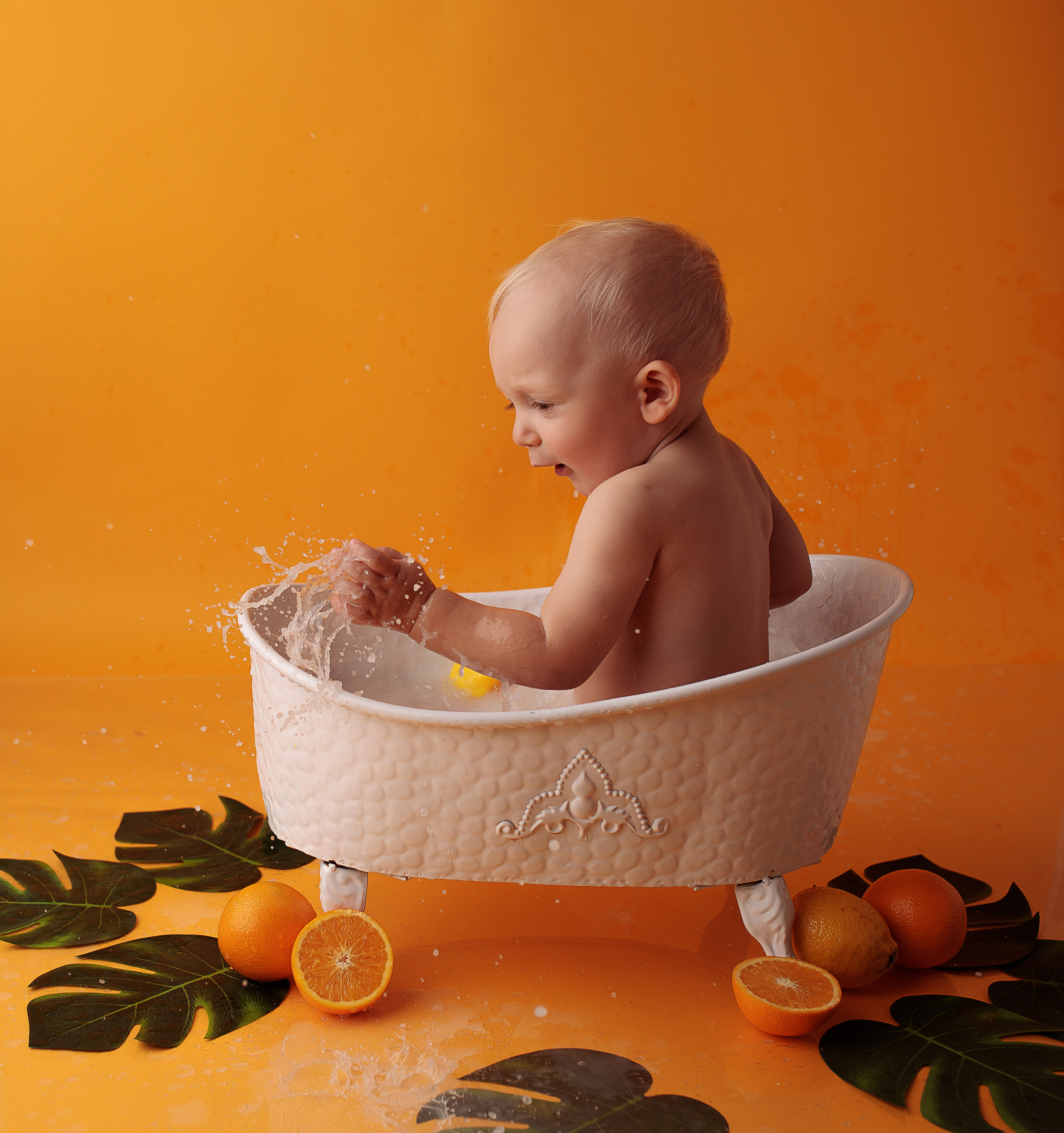 Ванночки. Фотограф беременности, новорожденных Москва. годики под ключ