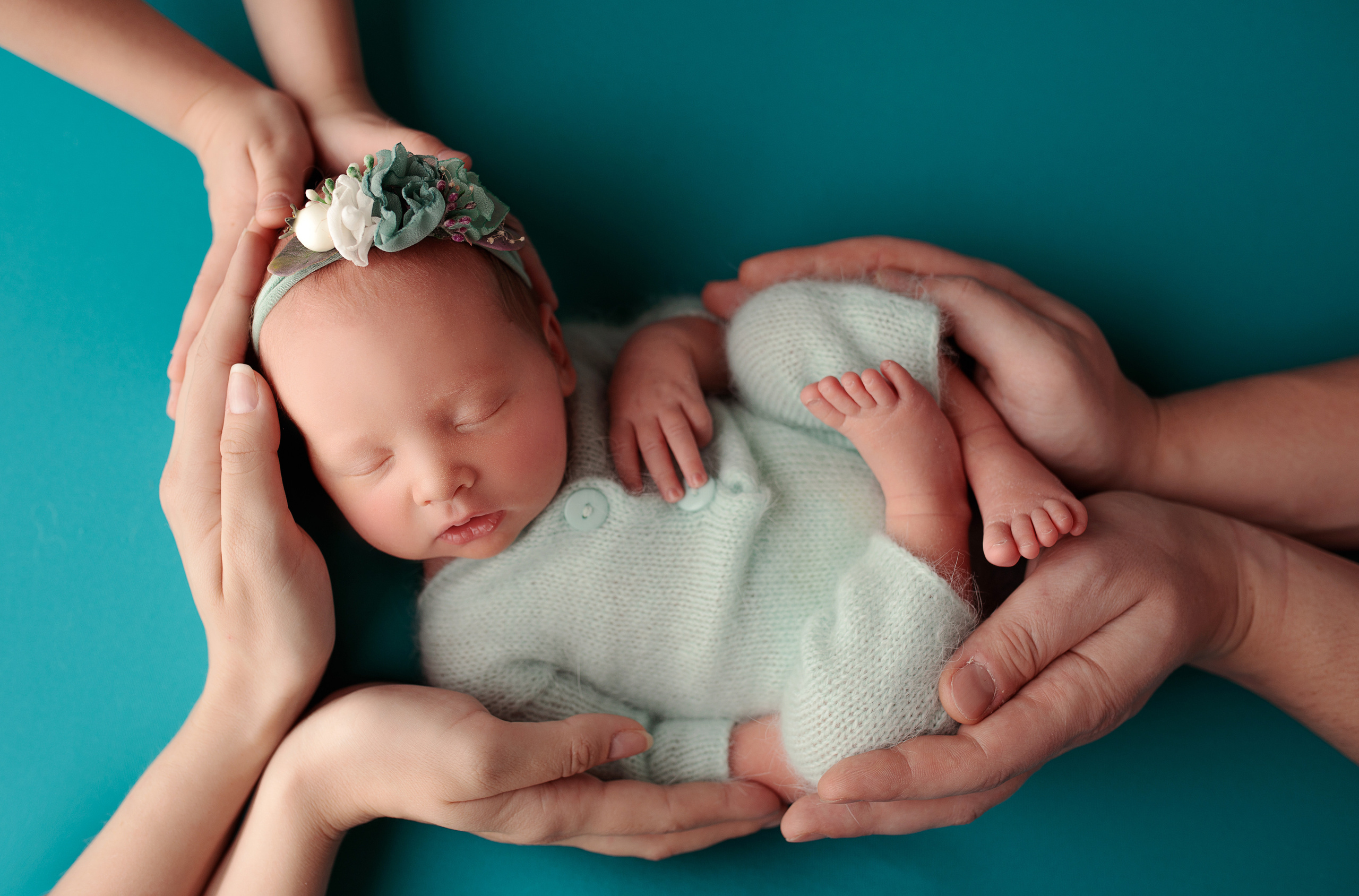 Новорожденные. Фотограф беременности, новорожденных Москва. годики под ключ