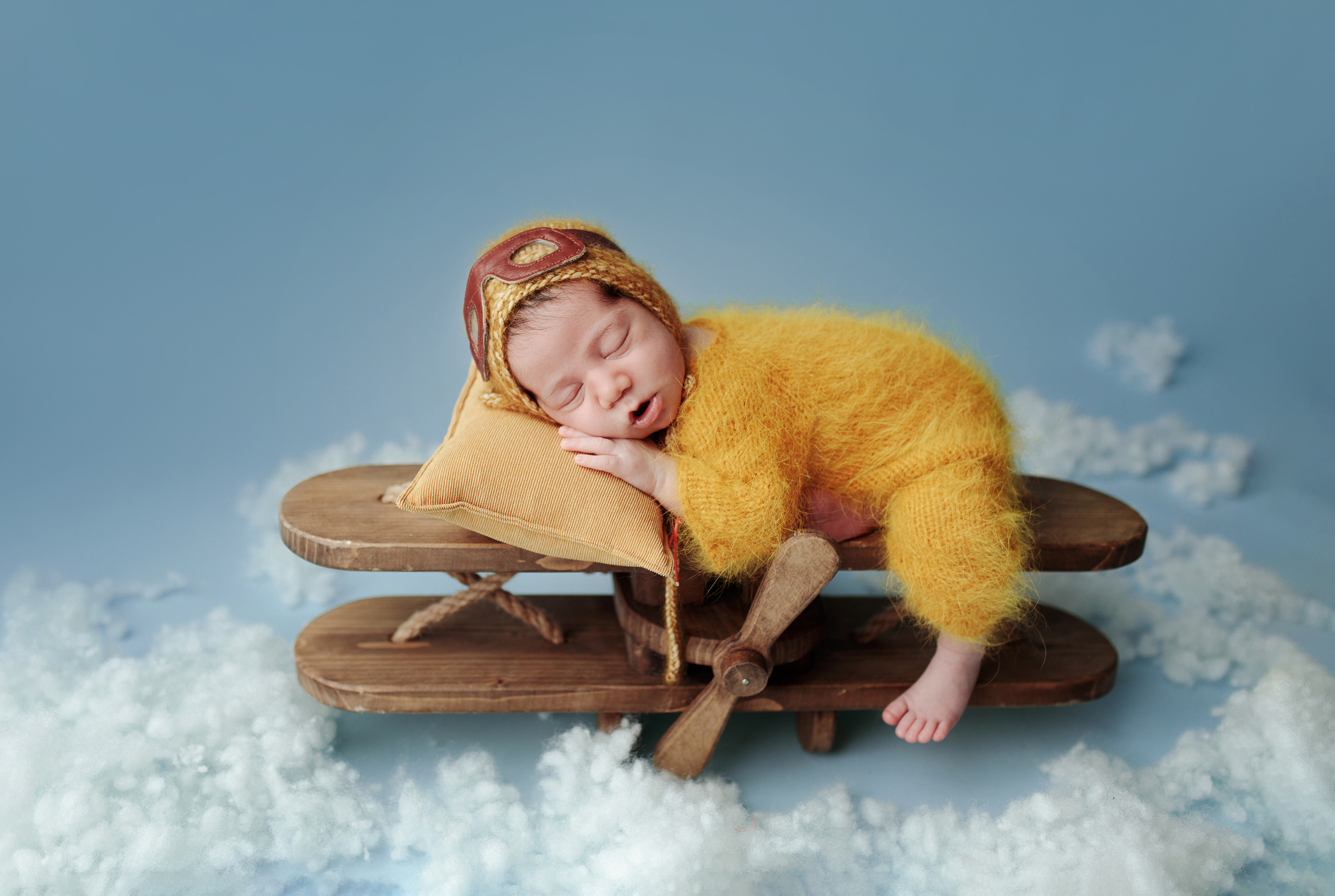 Новорожденные. Фотограф беременности, новорожденных Москва. годики под ключ