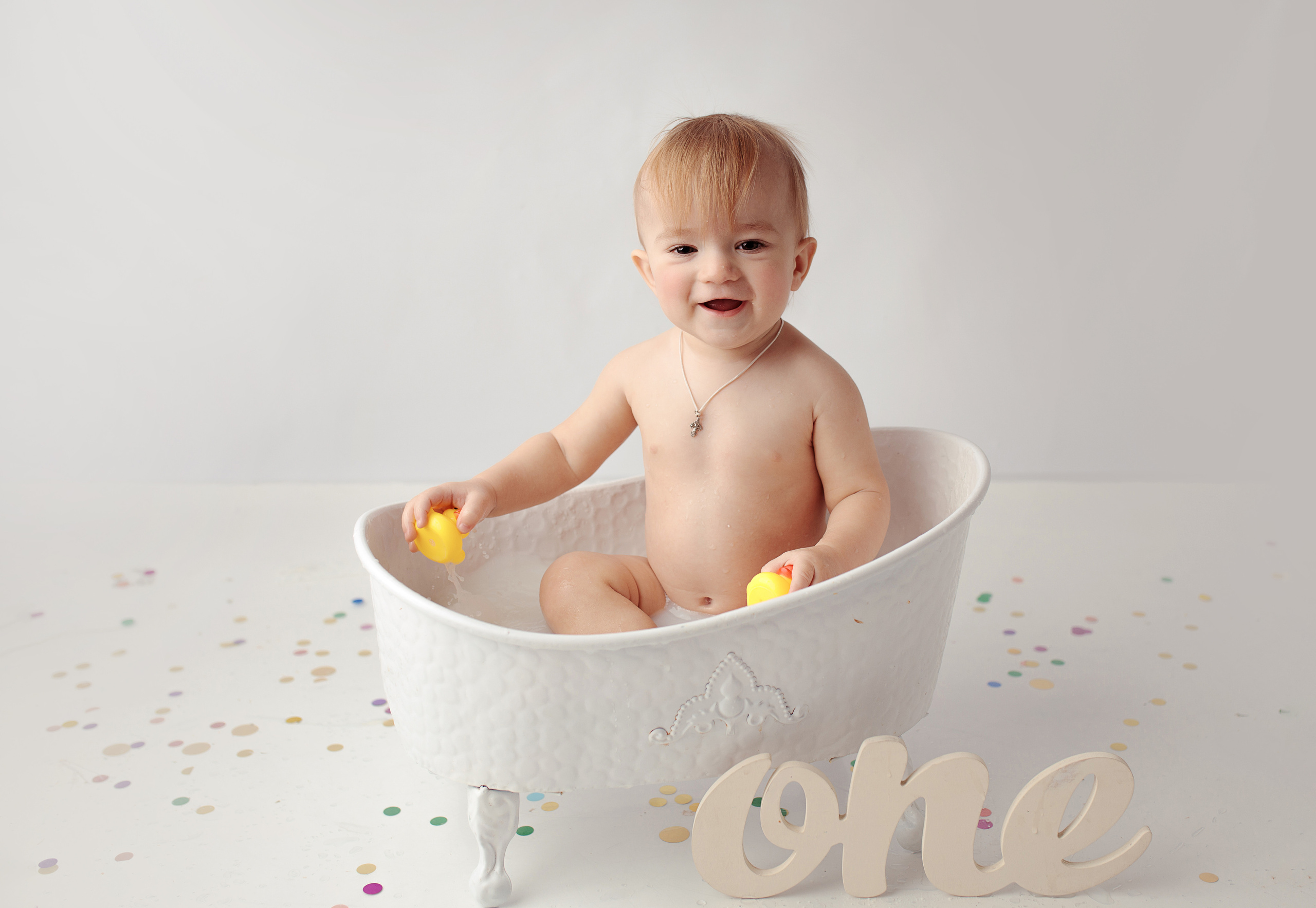 Ванночки. Фотограф беременности, новорожденных Москва. годики под ключ