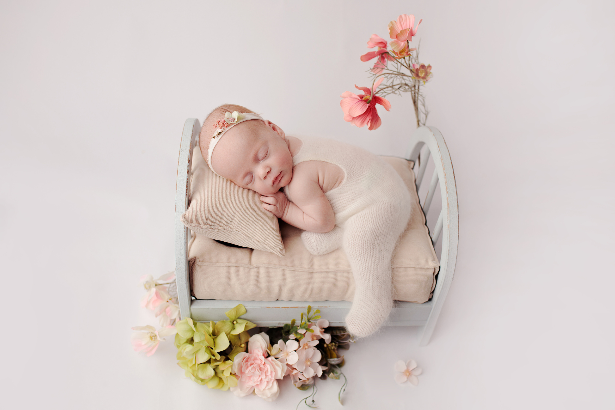 Новорожденные. Фотограф беременности, новорожденных Москва. годики под ключ