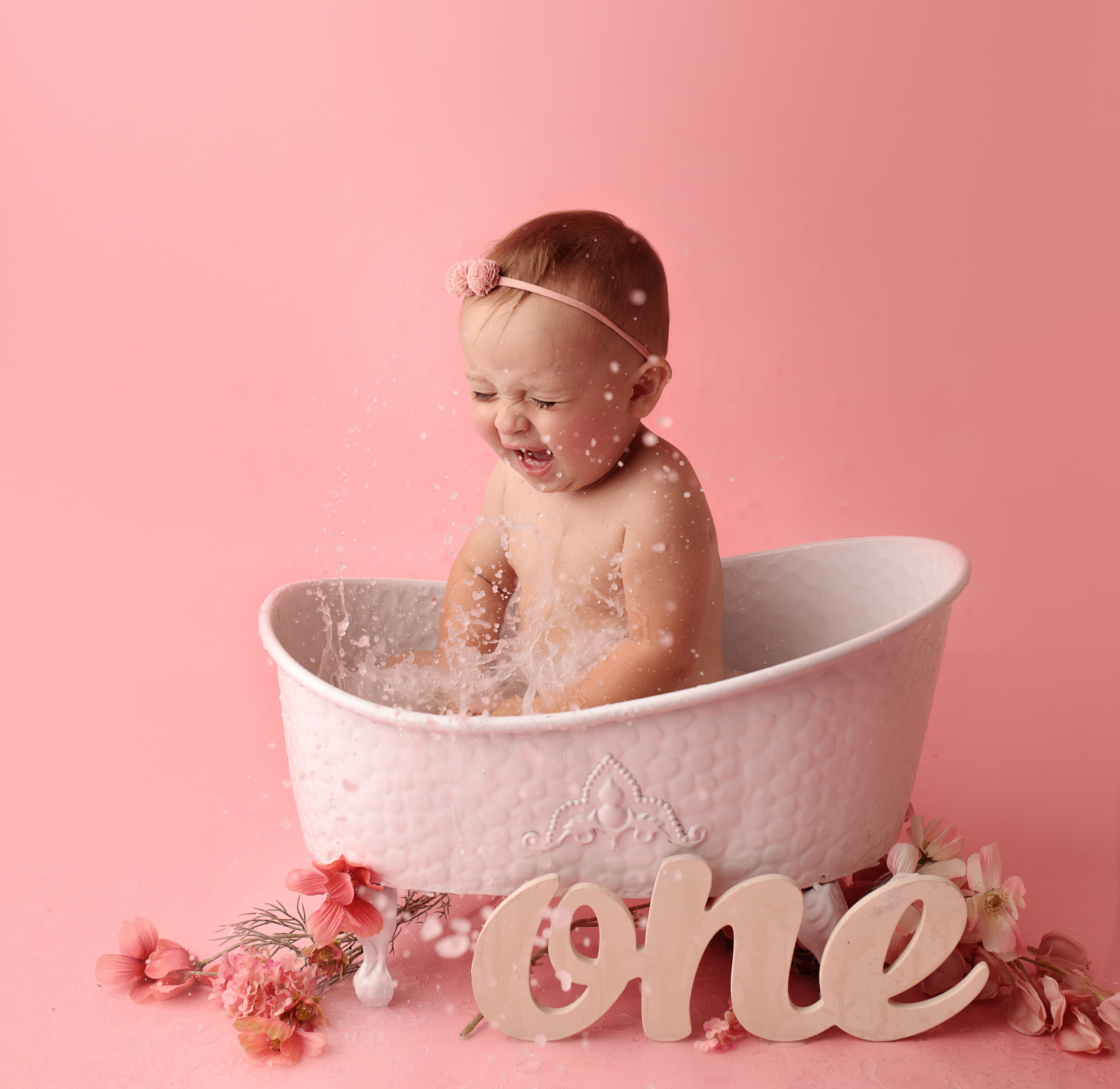 Ванночки. Фотограф беременности, новорожденных Москва. годики под ключ