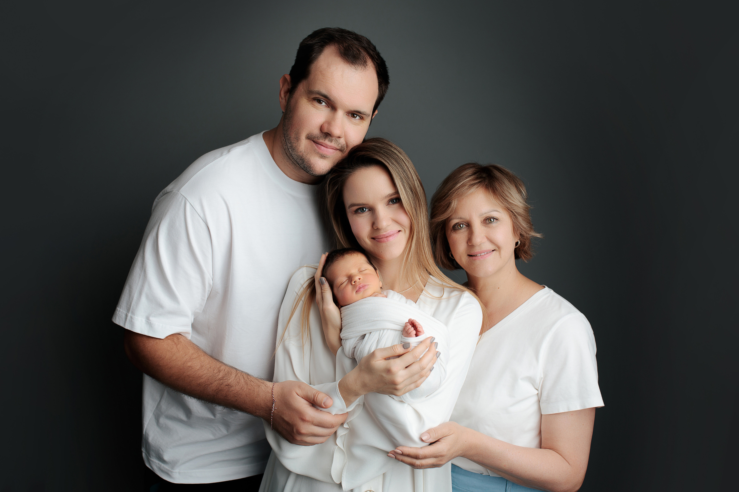 Новорожденные. Фотограф беременности, новорожденных Москва. годики под ключ