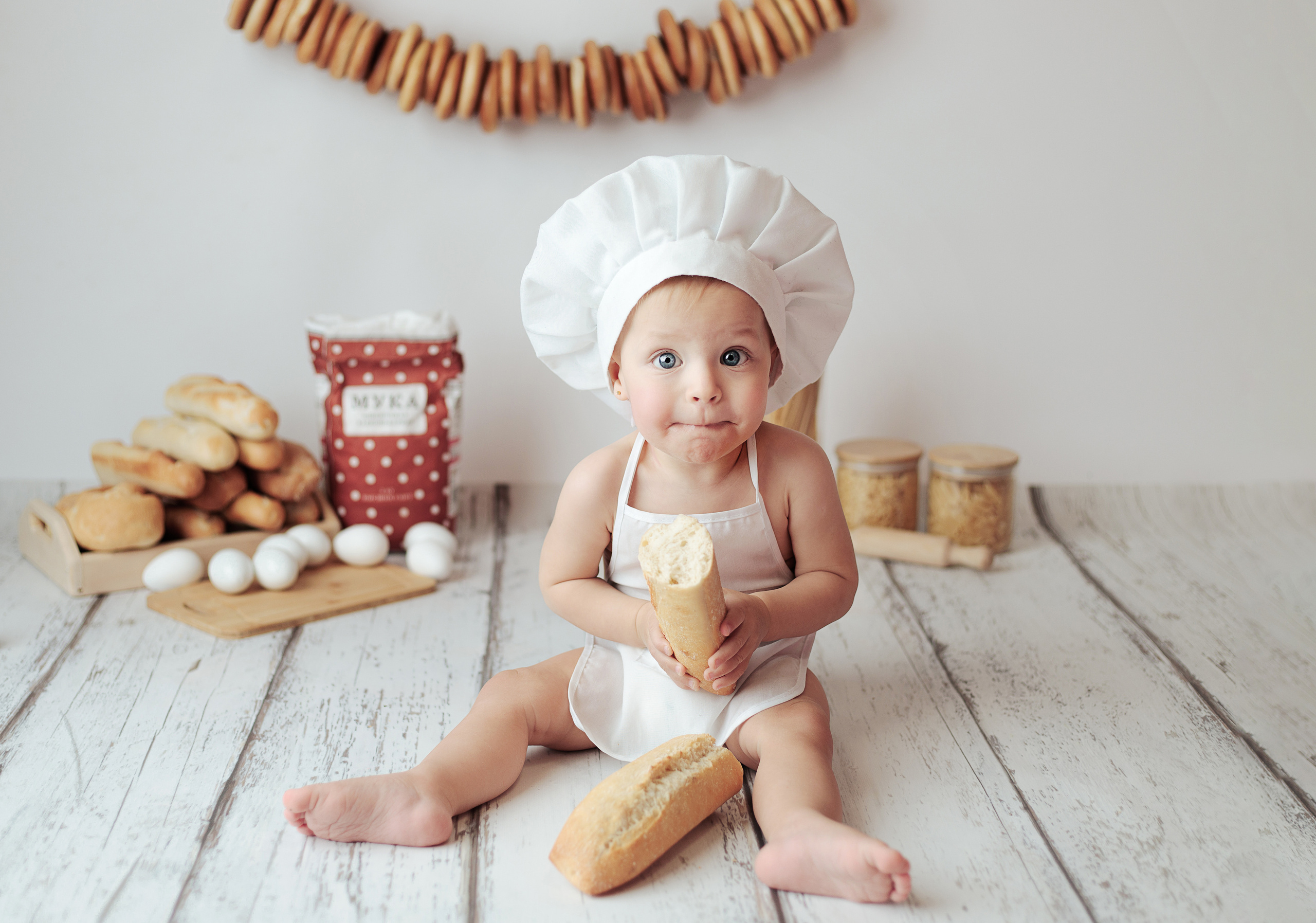 Тематические образы. Фотограф беременности, новорожденных Москва. годики под ключ