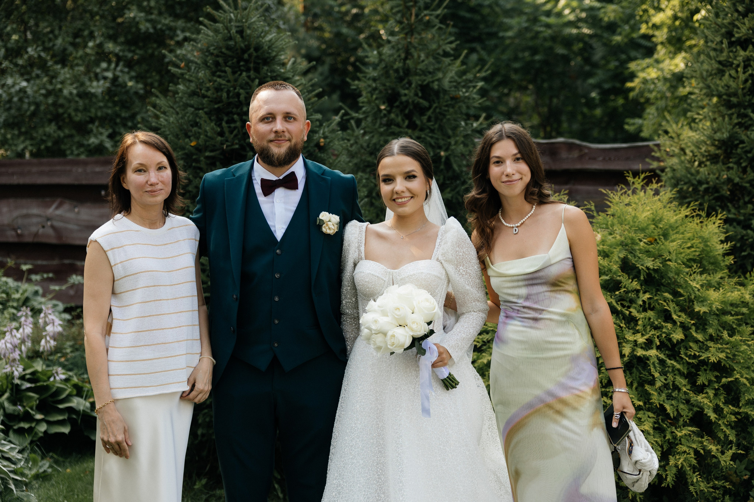 Свадебная история. Лесной Виладж. Свадебный и семейный фотограф Рассказова Виктория