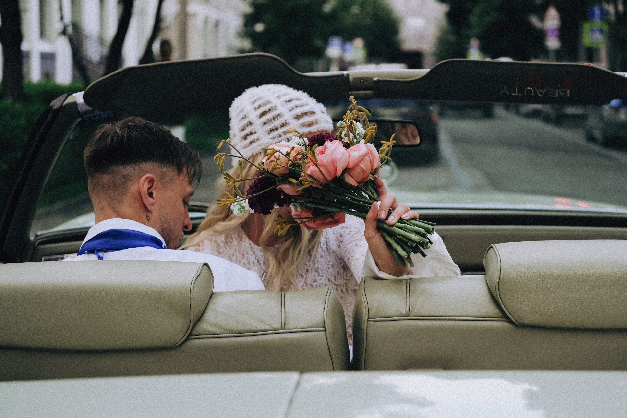 СВАДЕБНАЯ СЬЕМКА С КАБРИОЛЕТОМ В САНТК-ПЕТЕРБУРГЕ НА ПЕТРОГРАДКЕ В ОТЕЛЕ ПАНОРАМИКА. Профессиональный фотограф, Санкт-Петербург — Виктория Богомолова