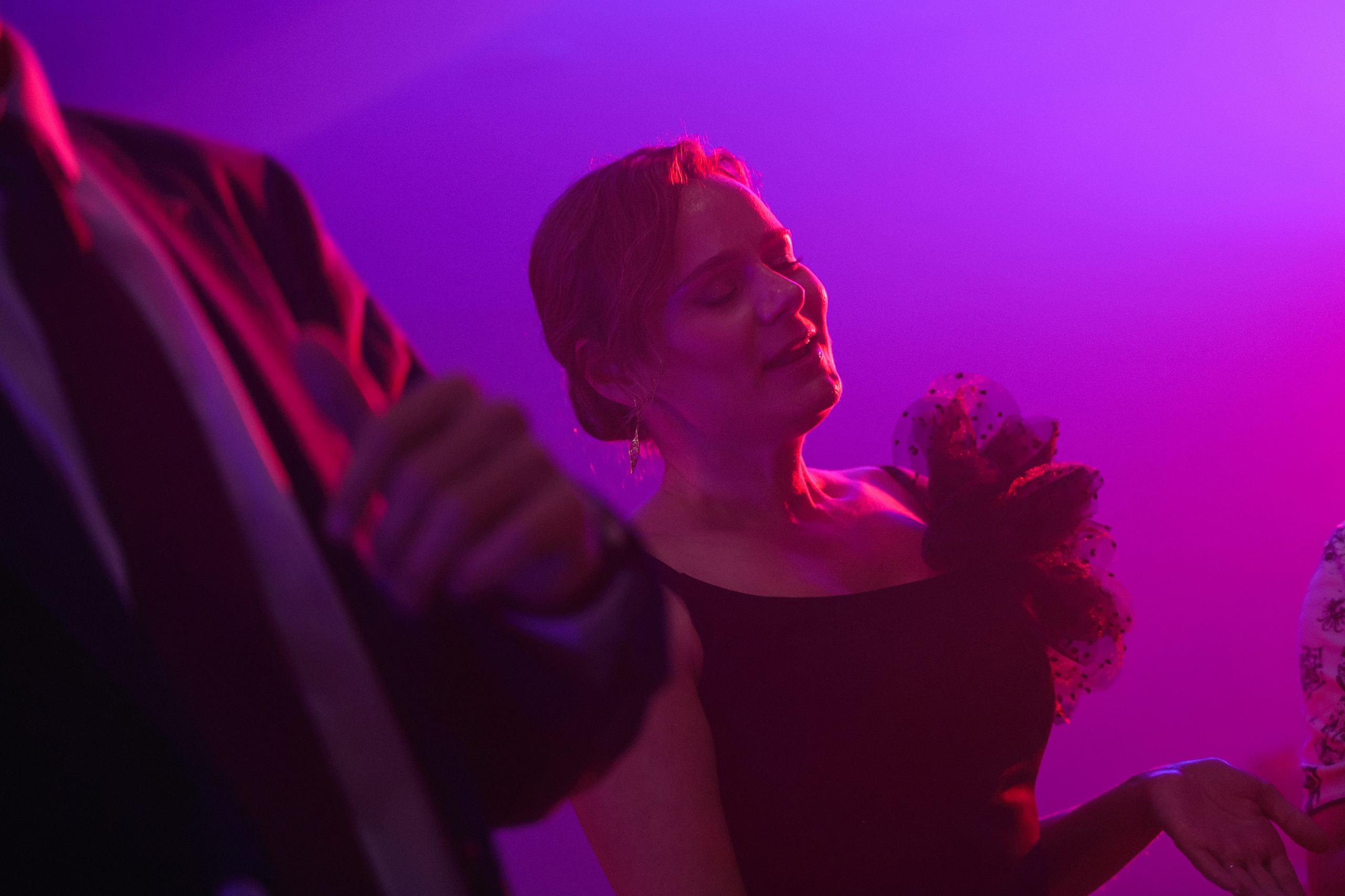 ДОМ-СТРОЙ. Свадебный фотограф в Новосибирске Алена Цизман