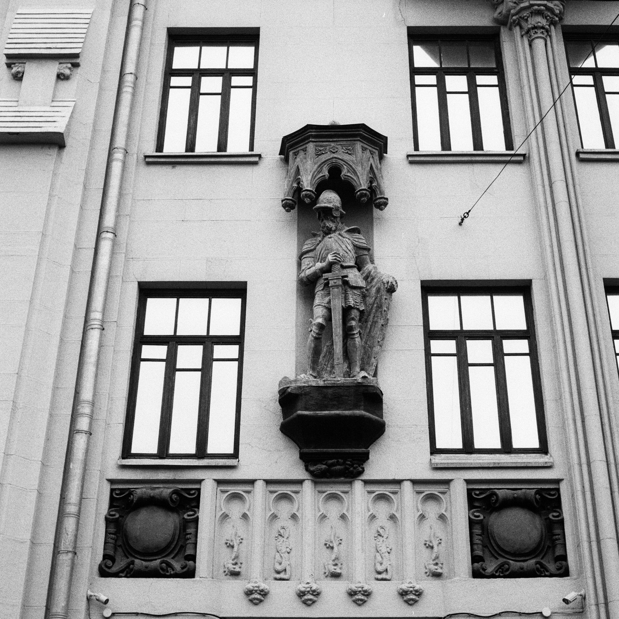 Чистые пруды, Покровка, Потаповский переулок / Ricoh FF-1