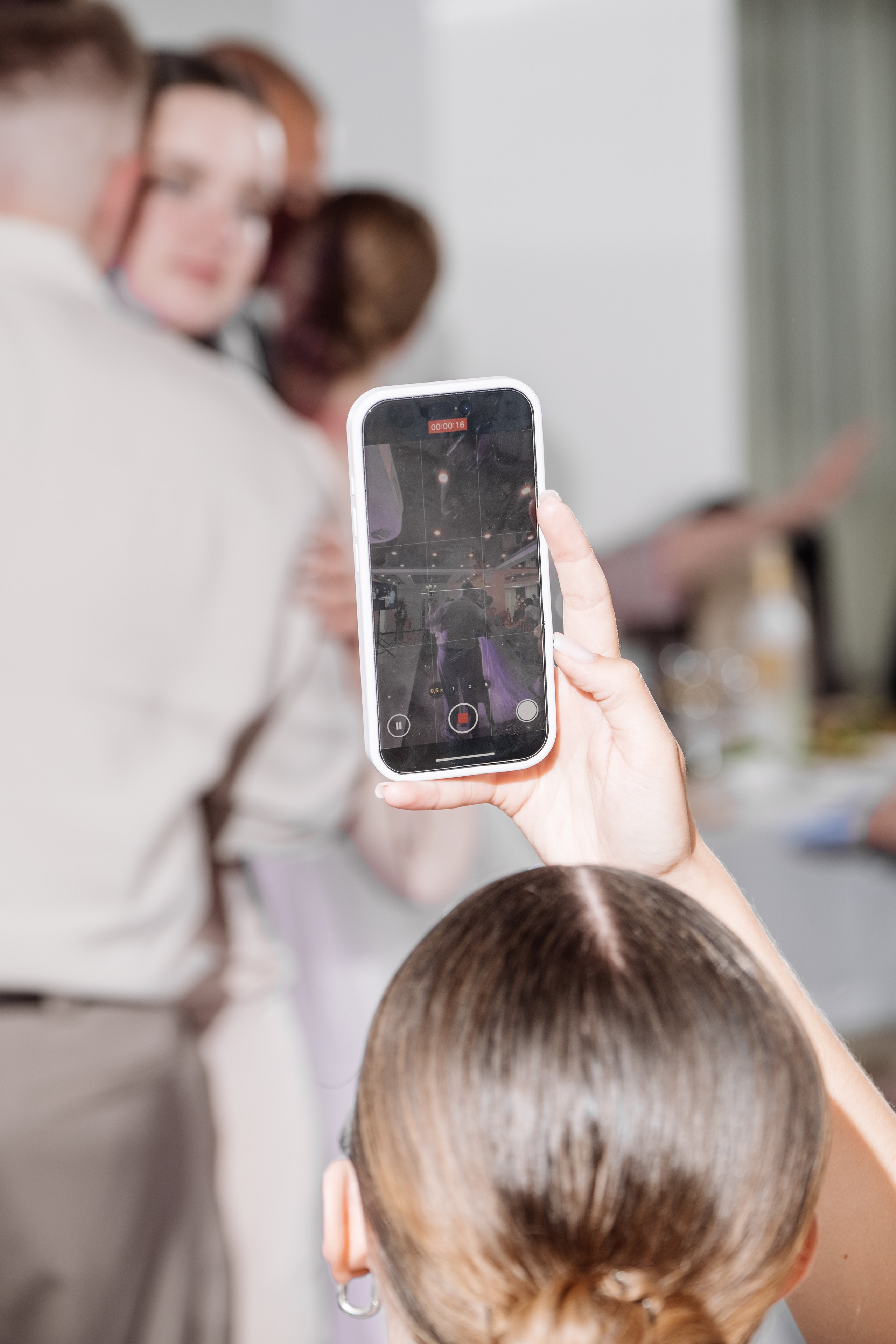 Свадебный ретопртаж. Профессиональная фотосъемка в Крыму. Натуральные эмоции и живые кадры. Забронируйте дату прямо сейчас!