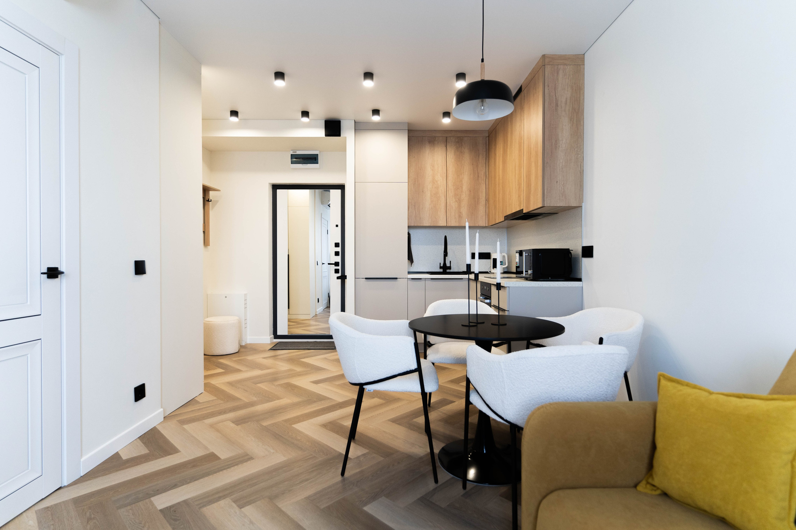 Kronstadt Boulevard. Rezyame