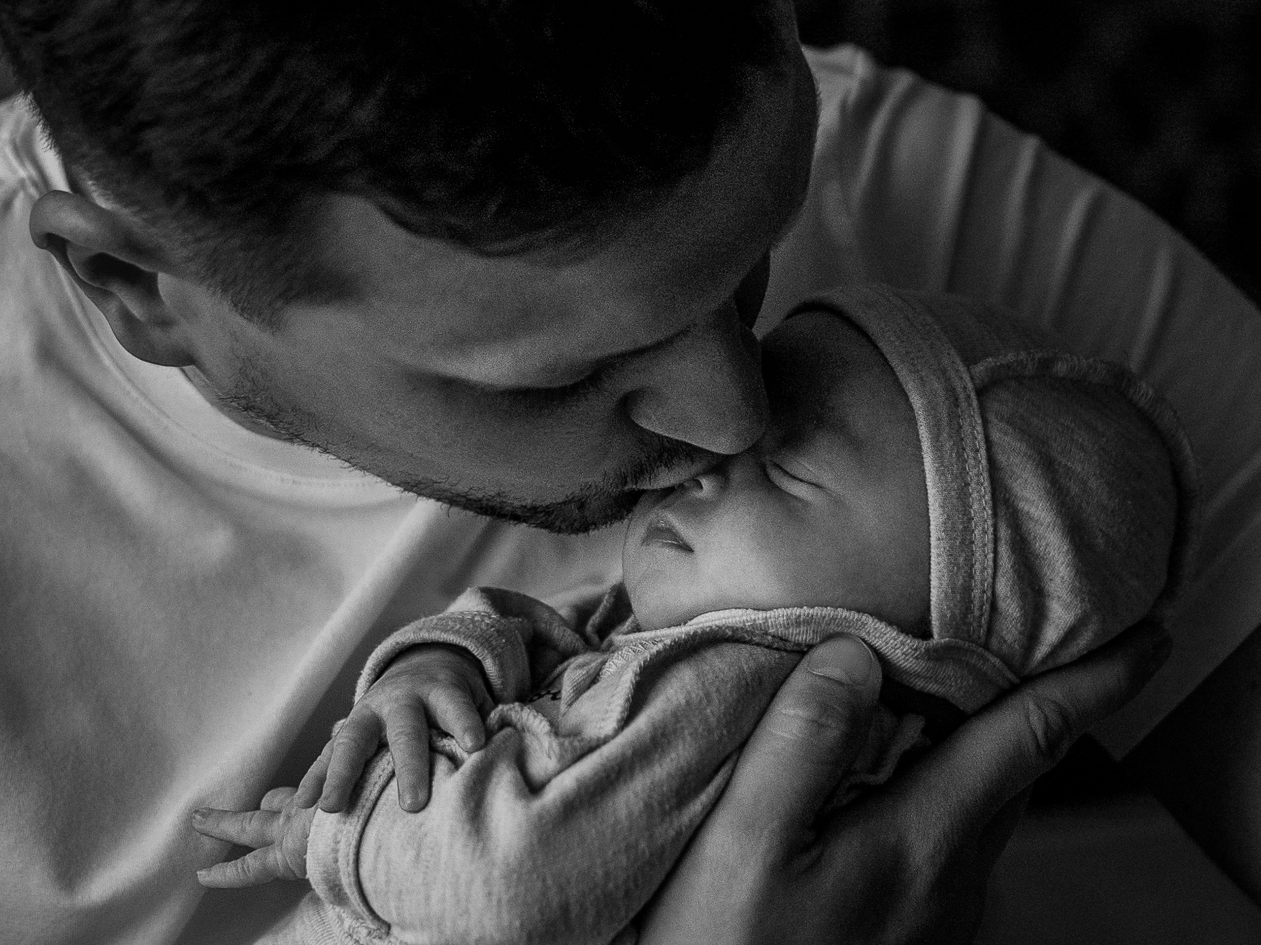 Домашняя фотосъёмка Анны, мужа Александра и дочек Полины&Мии. Детский семейный фотограф в г. Москве Жанна Трофимова