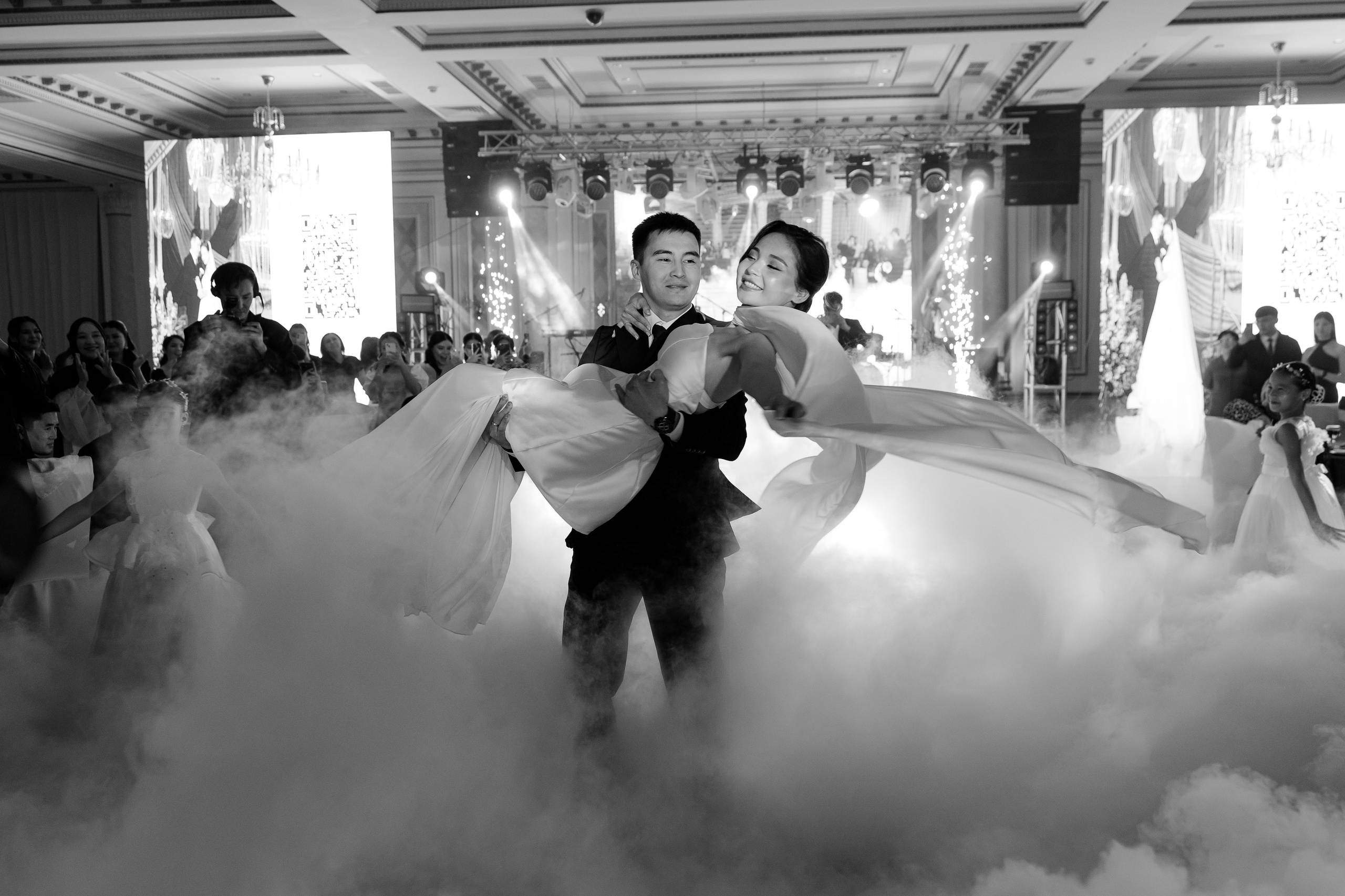 ALIMZHAN AQTOTY | ATYRAU. СВАДЕБНЫЙ ФОТОГРАФ АТЫРАУ|АЛМАТЫ|АСТАНА