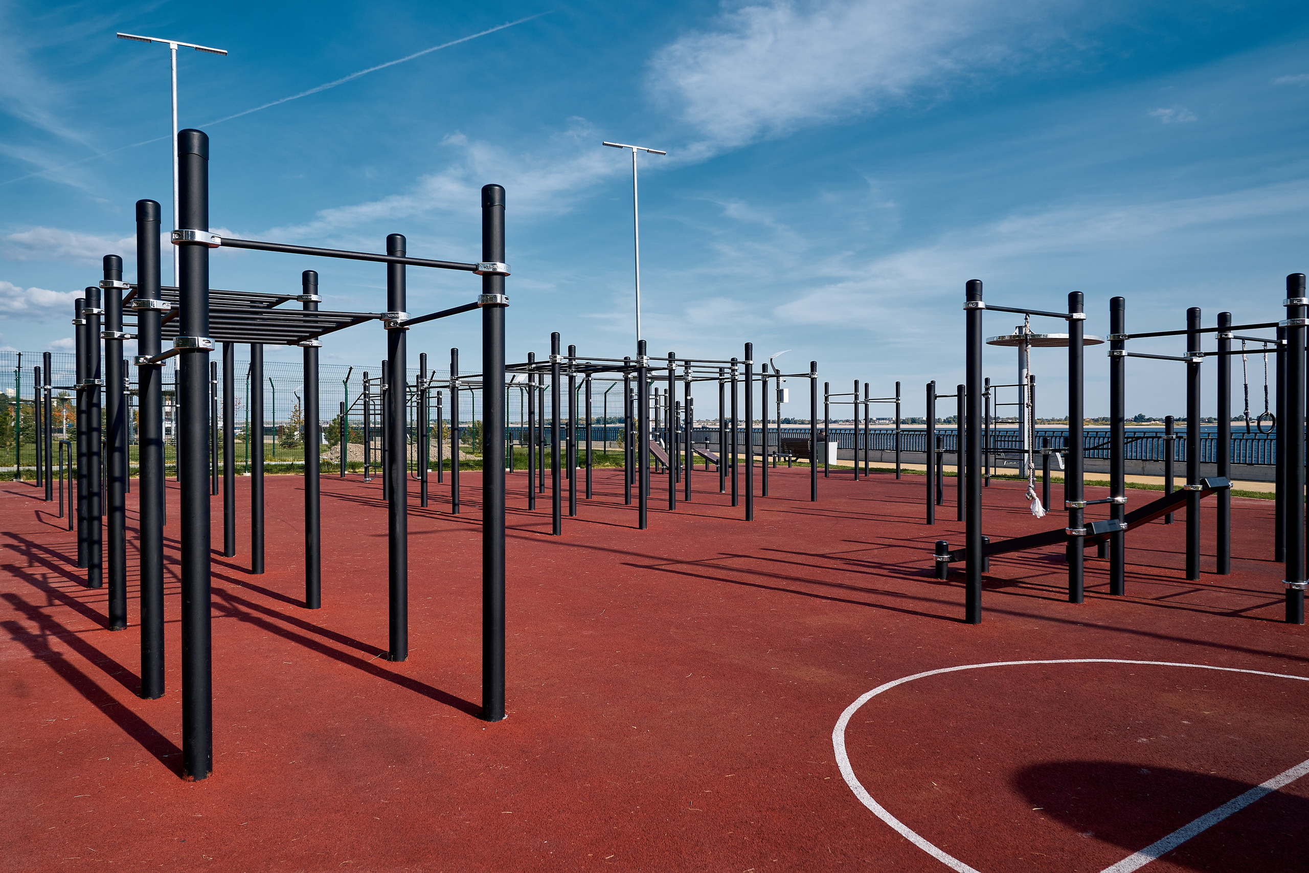 Спортивная площадка KENGURU PRO. Фотограф Никита Барановский