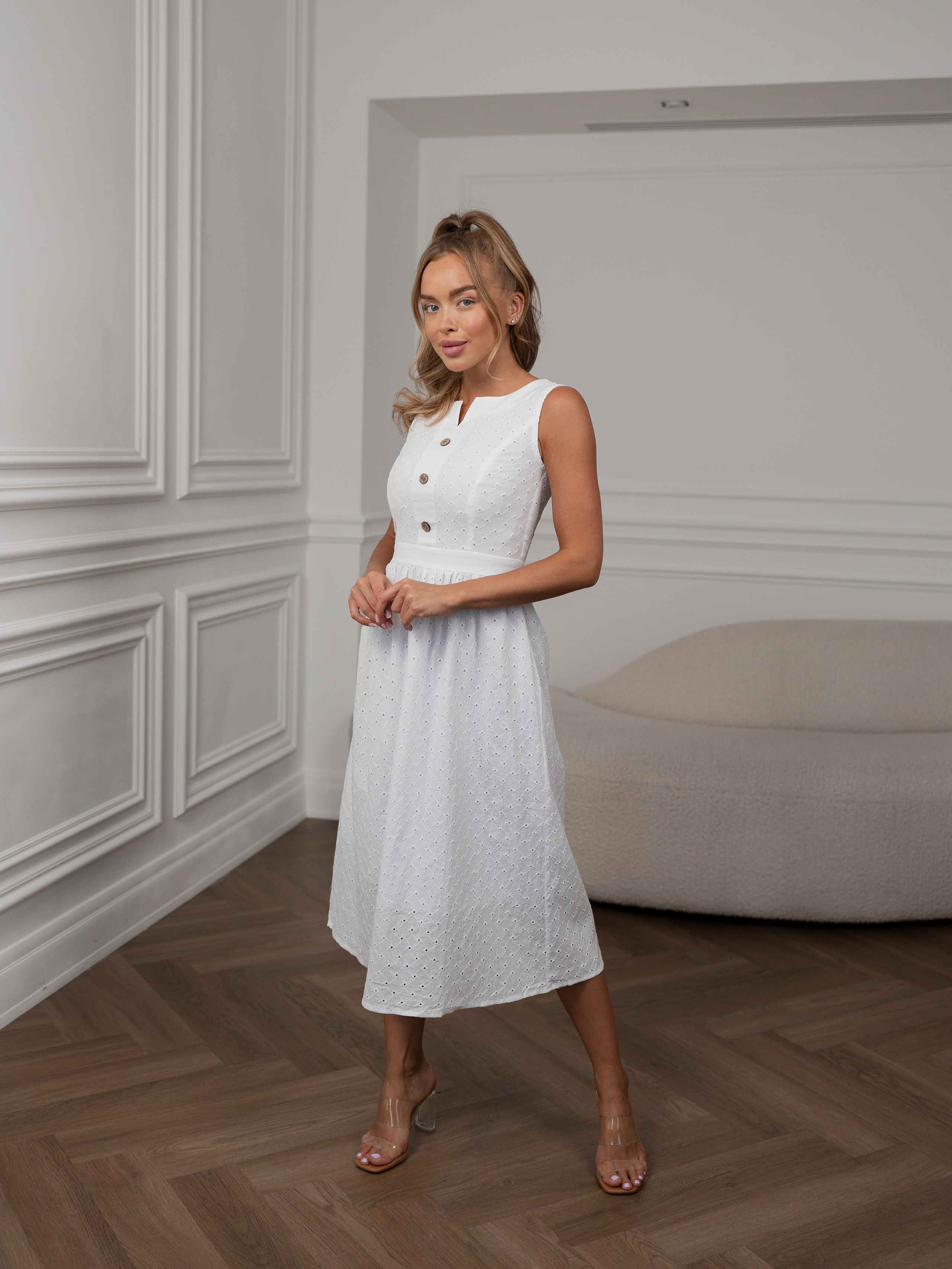 Платья для маркетплейса. Портретный и репортажный фотограф в Казани Максим Сипачев