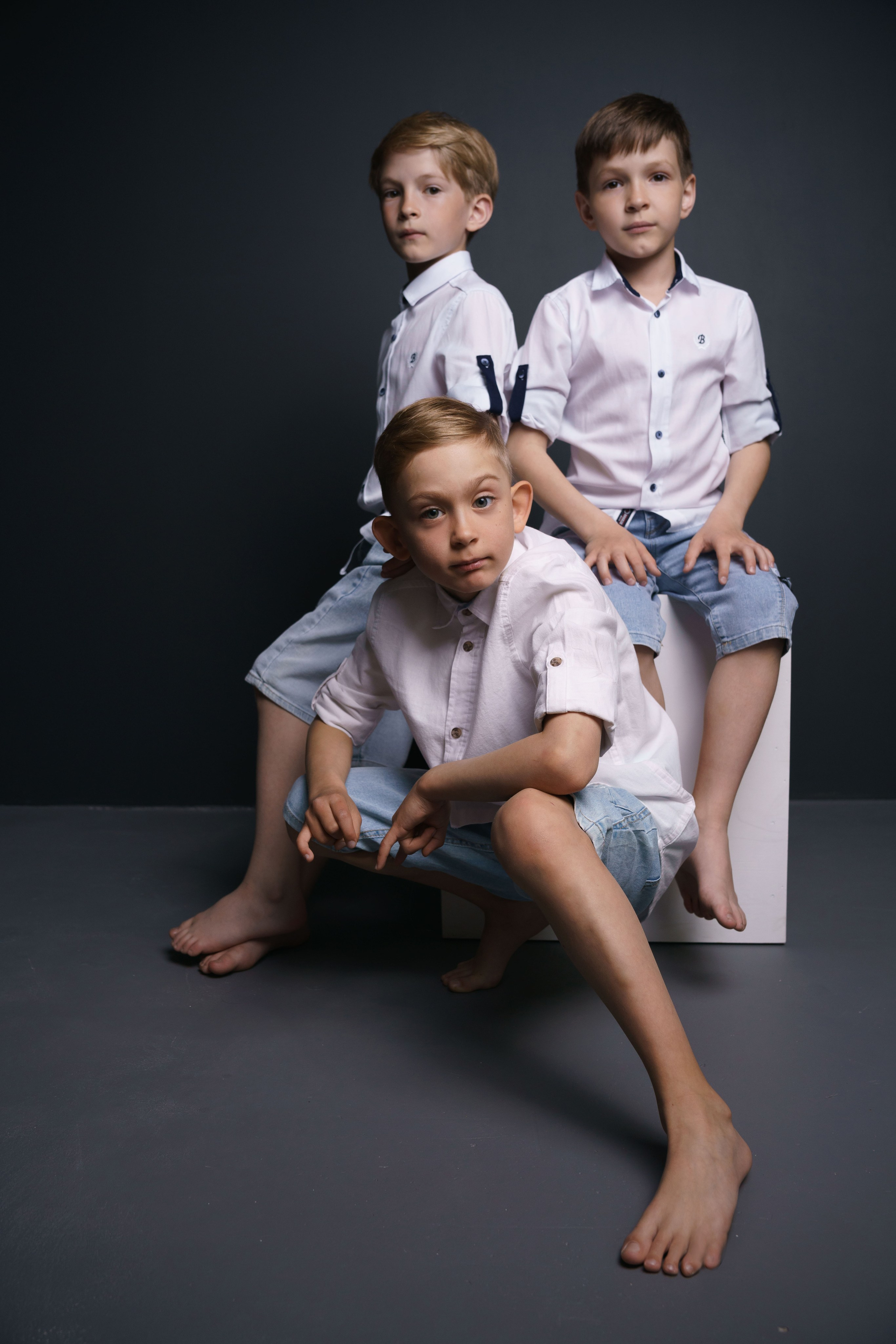 Елена в студии. Семейный фотограф в Омске Александра Яровикова