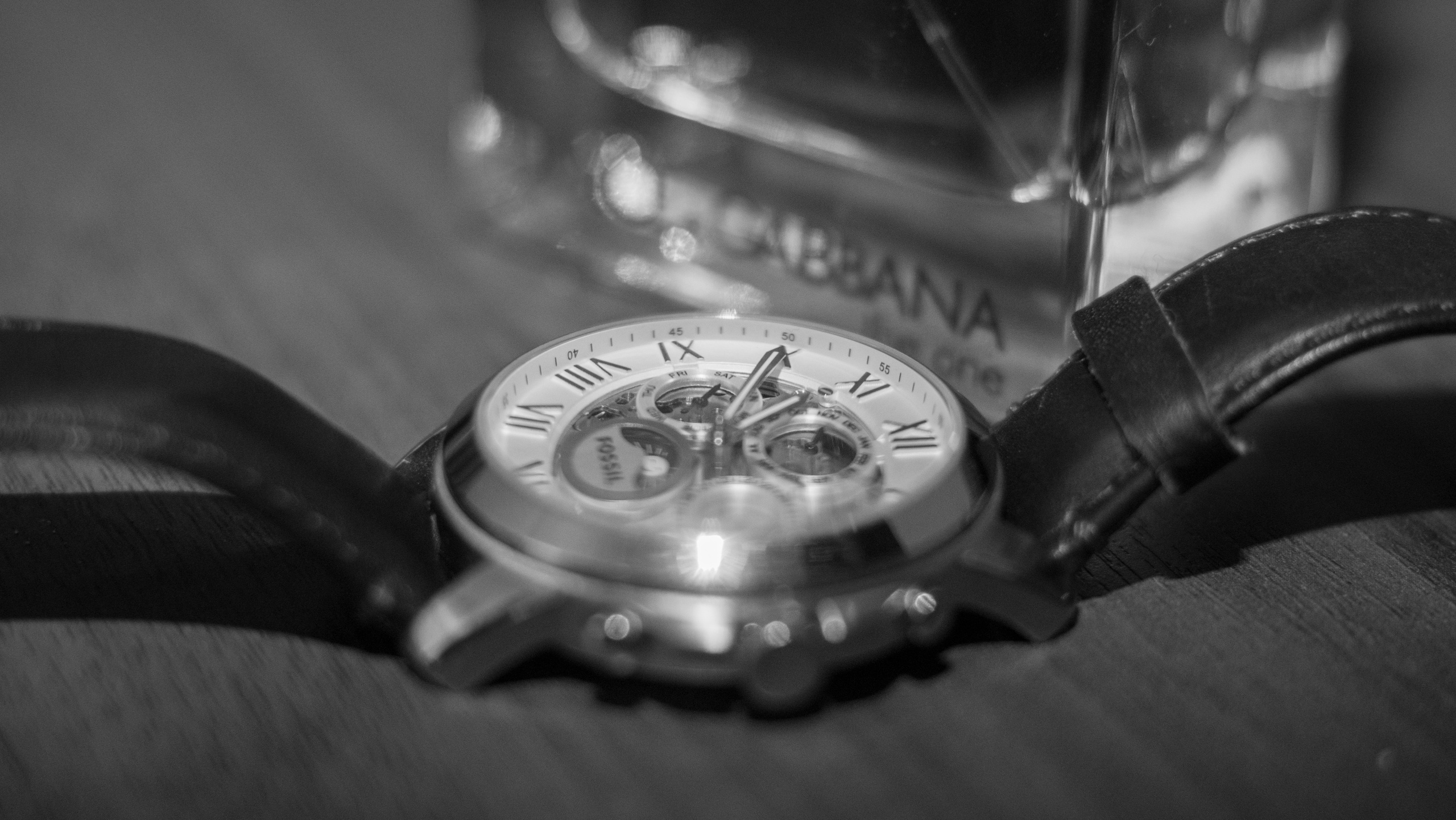 Аксессуары жениха не отъемлемая часть на фото