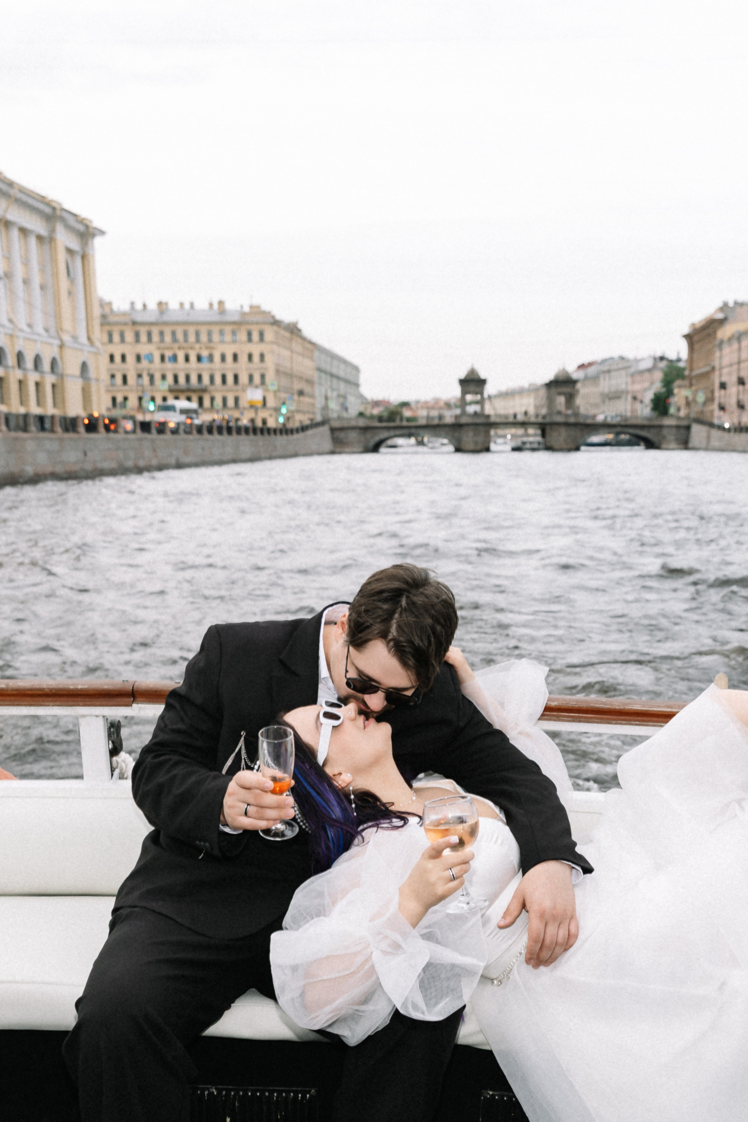 Свадебный и семейный фотограф в Санкт-Петербурге Александр Озеров