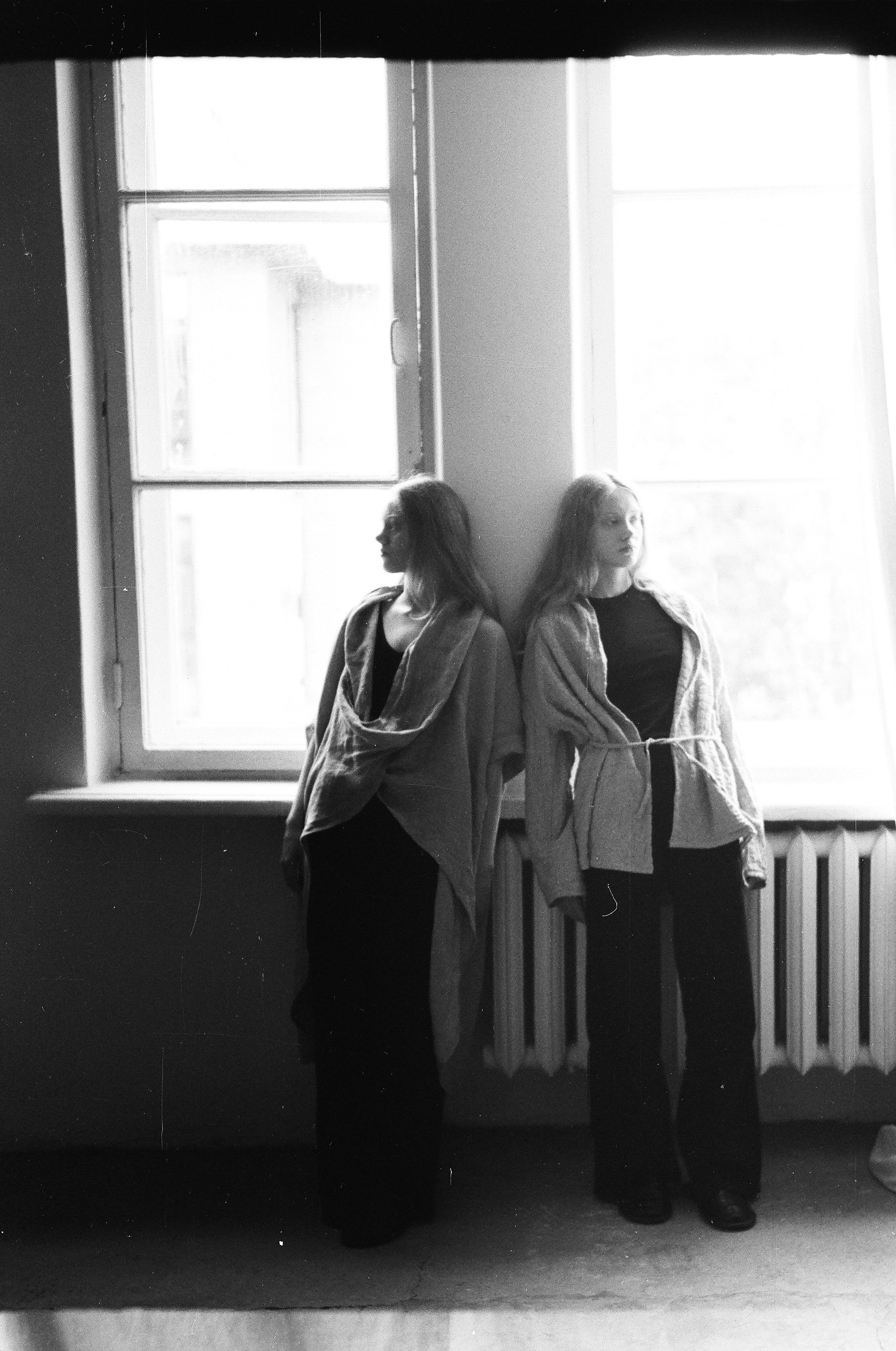 Соня и Ксюша. Пленка. Фотограф Тимофеева Юлия