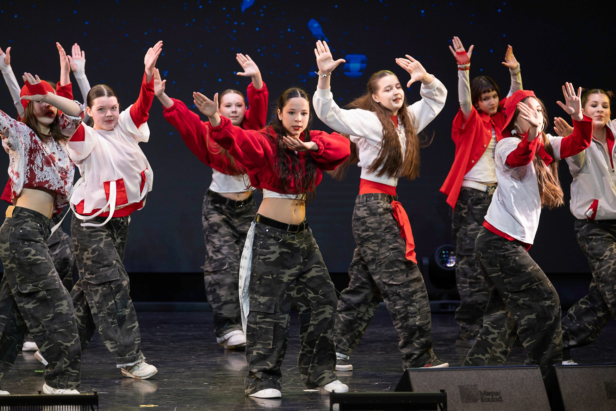 Живи танцуя 26.04.26. Репортажный фотограф в Казани Павел Серпокрылов