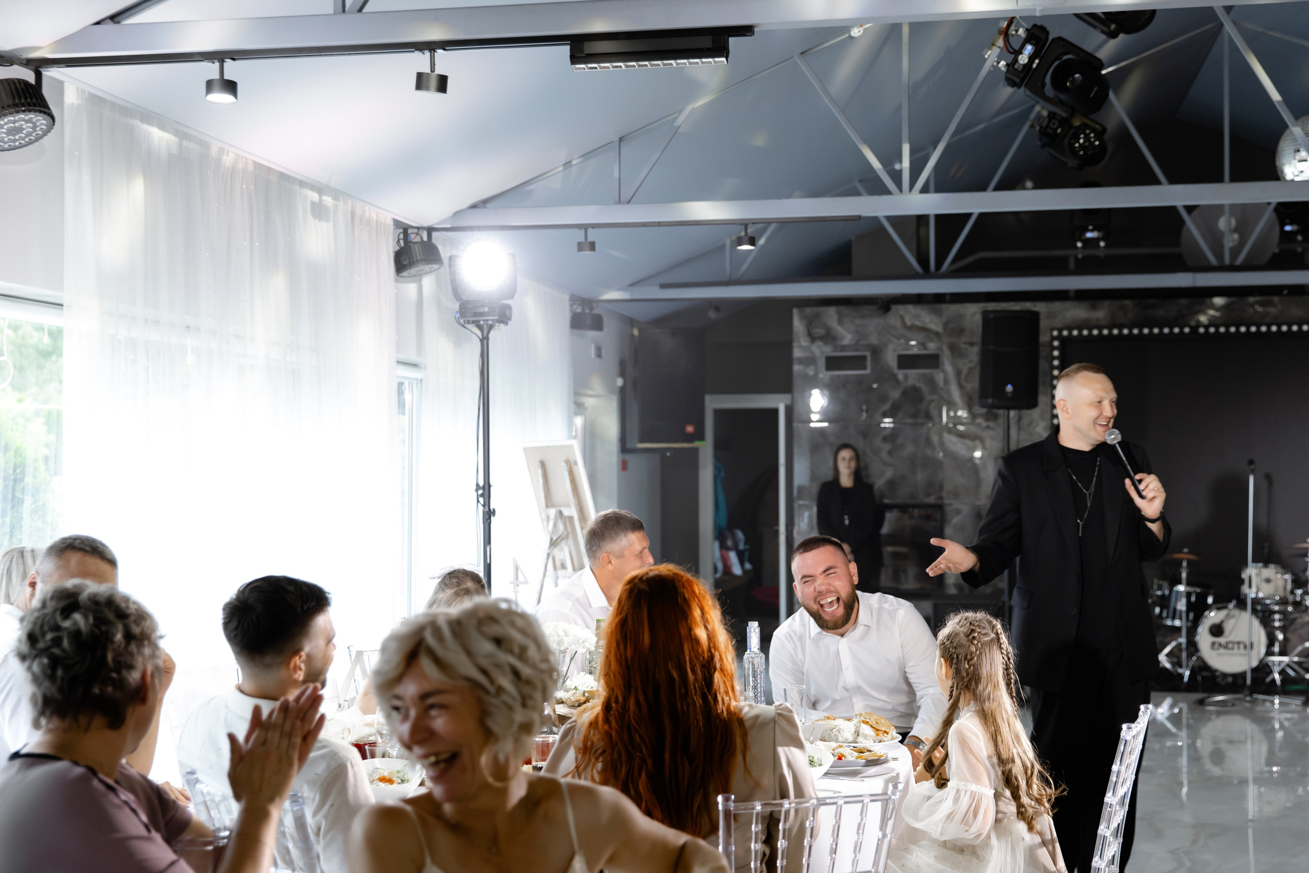 Свадебный день Влада и Вики. Свадебный фотограф Анна Бабахина