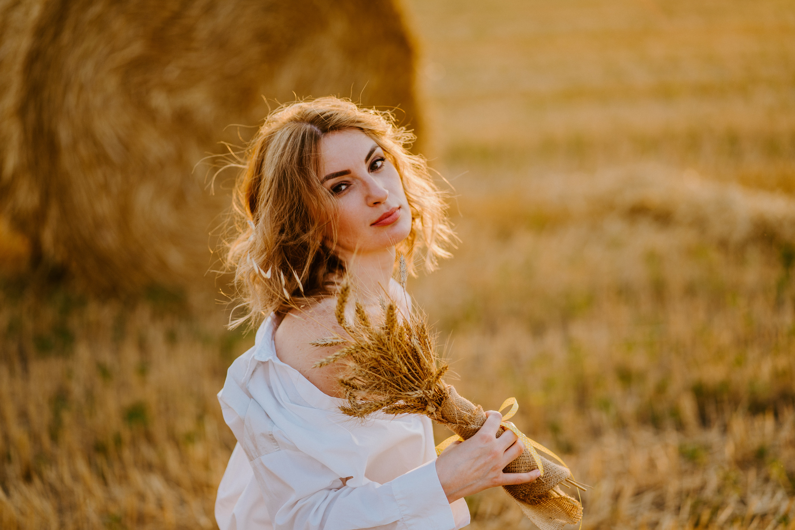 Фотосессия в стогах Ирины. Семейный и детский фотограф в Ростове-на-Дону Екатерина Шевченко