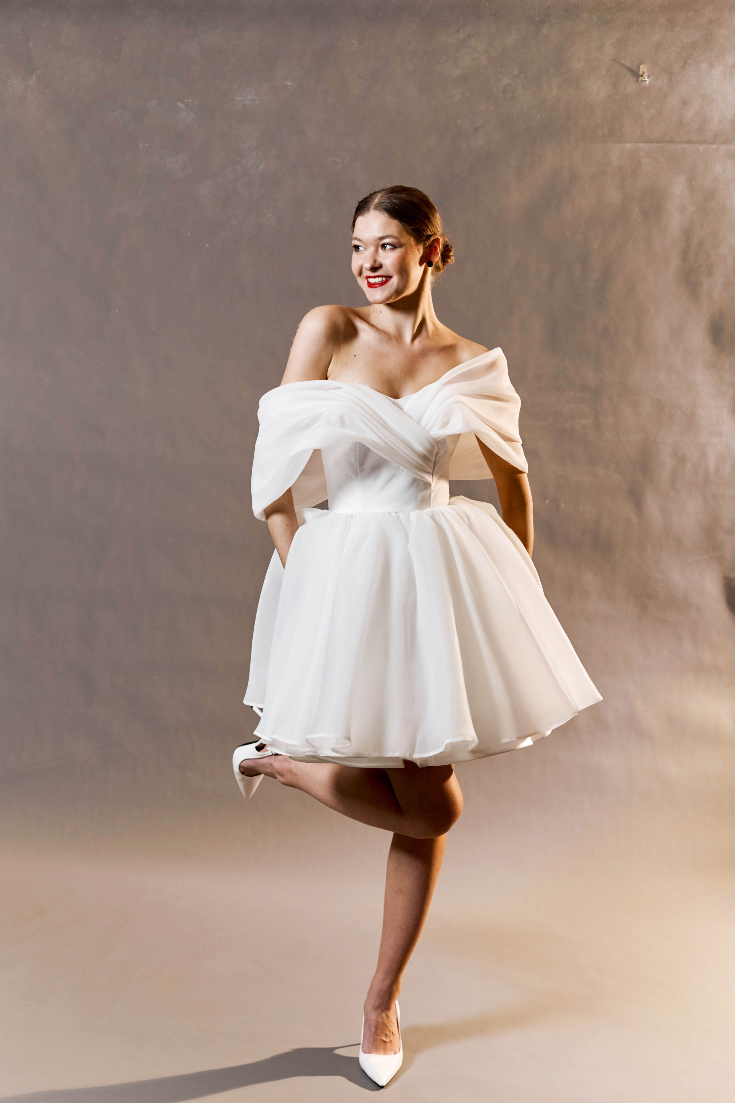 Виви. Свадебный салон-ателье Бонжур в Минске Bonjour