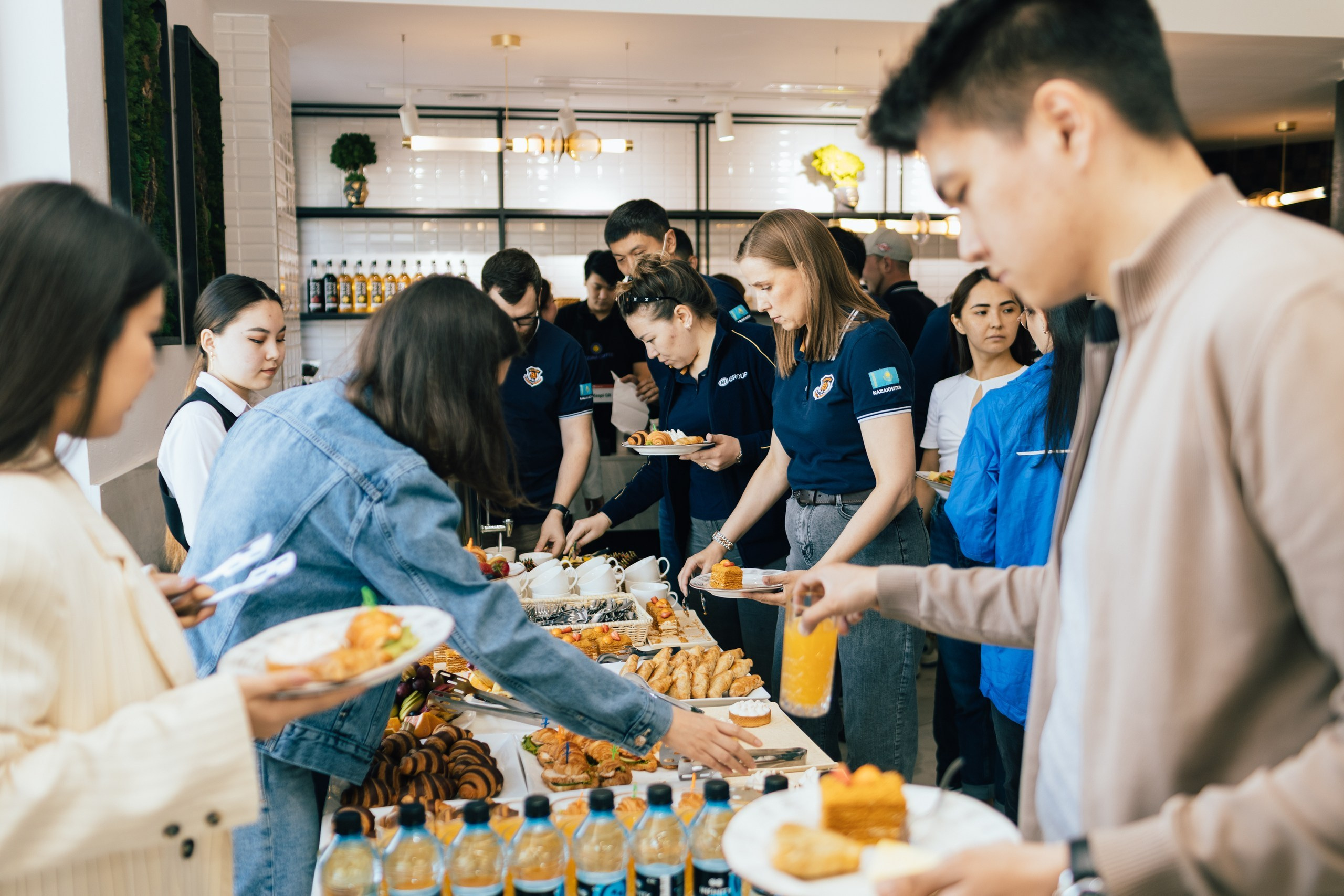 Фото отчет для BI GROUP. Фотограф Сиражев Карымсак. Фотосессия, бизнес портреты