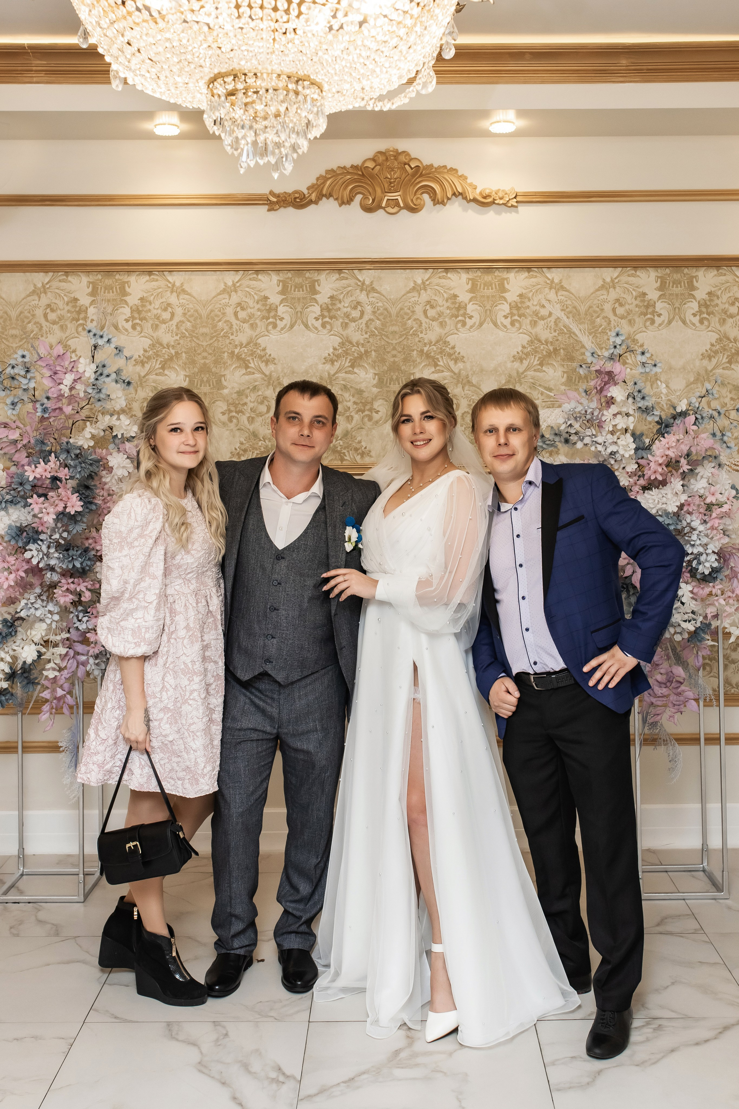 Дмитрий и Александра. Август 2024. Фотограф Пермь. Свадьбы. Семья и дети, школа, д. сад. Фотокниги