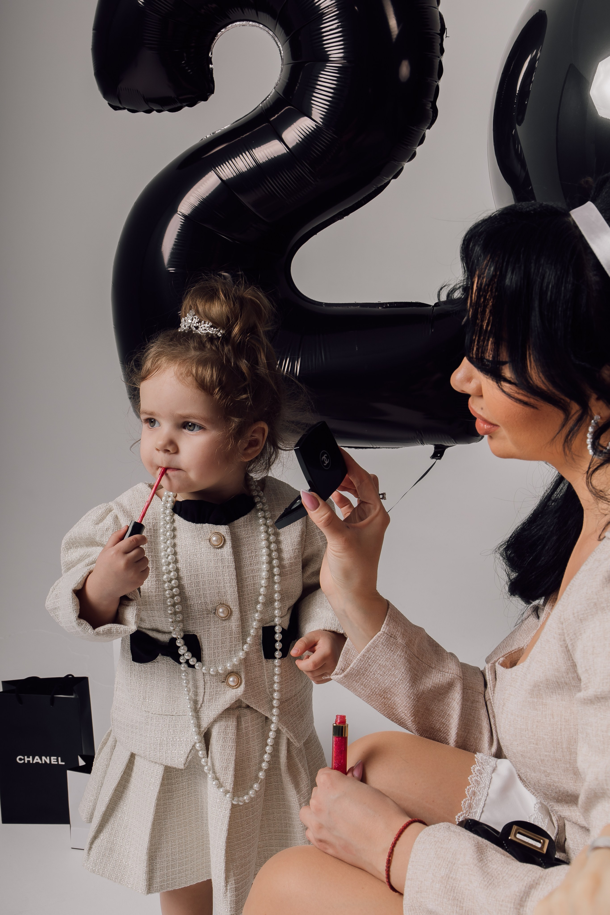 Оля и Александра