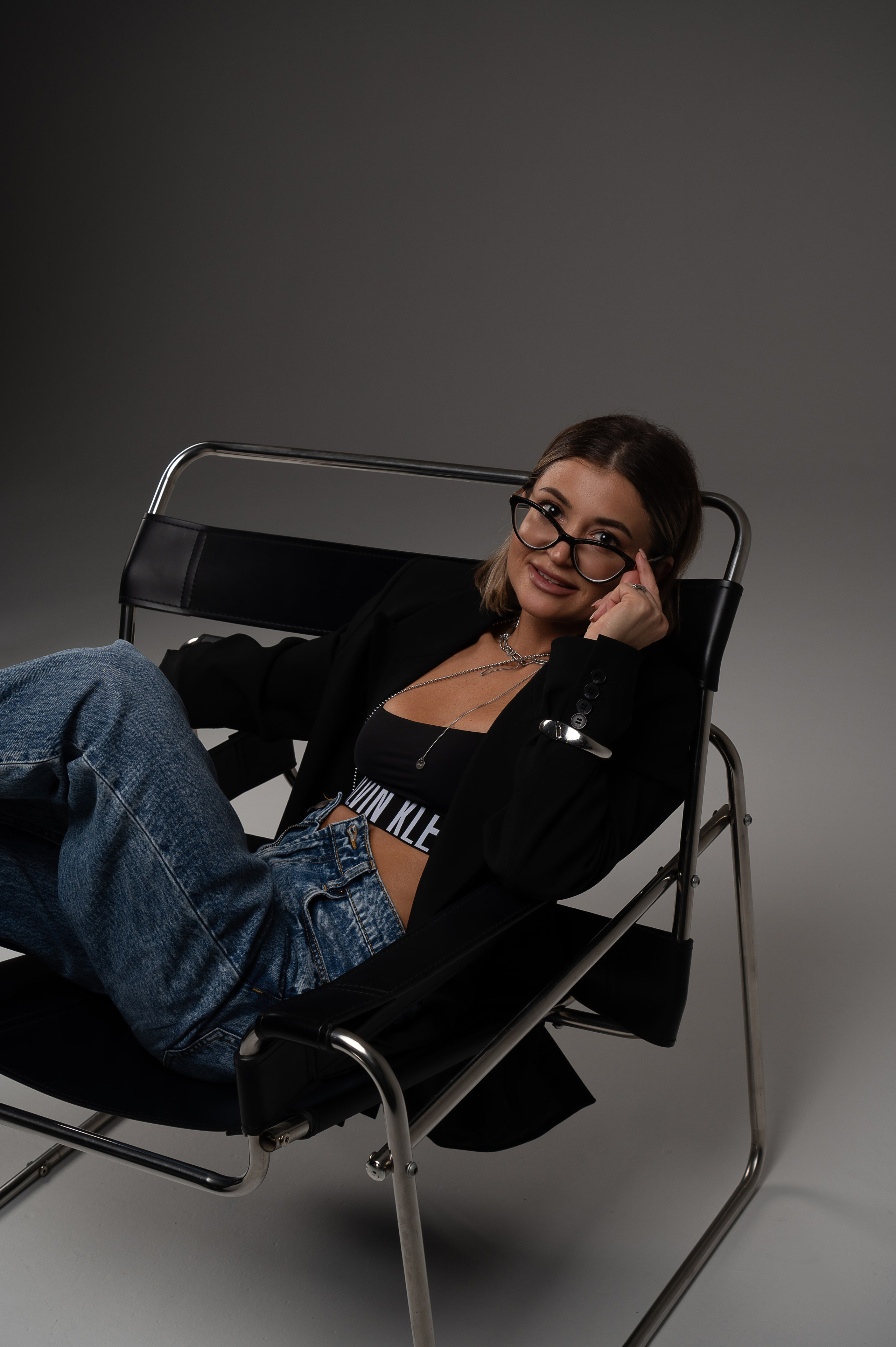 Студийная съемка на циклораме в Питере. Женский фотограф Санкт-Петербург Александра Колий