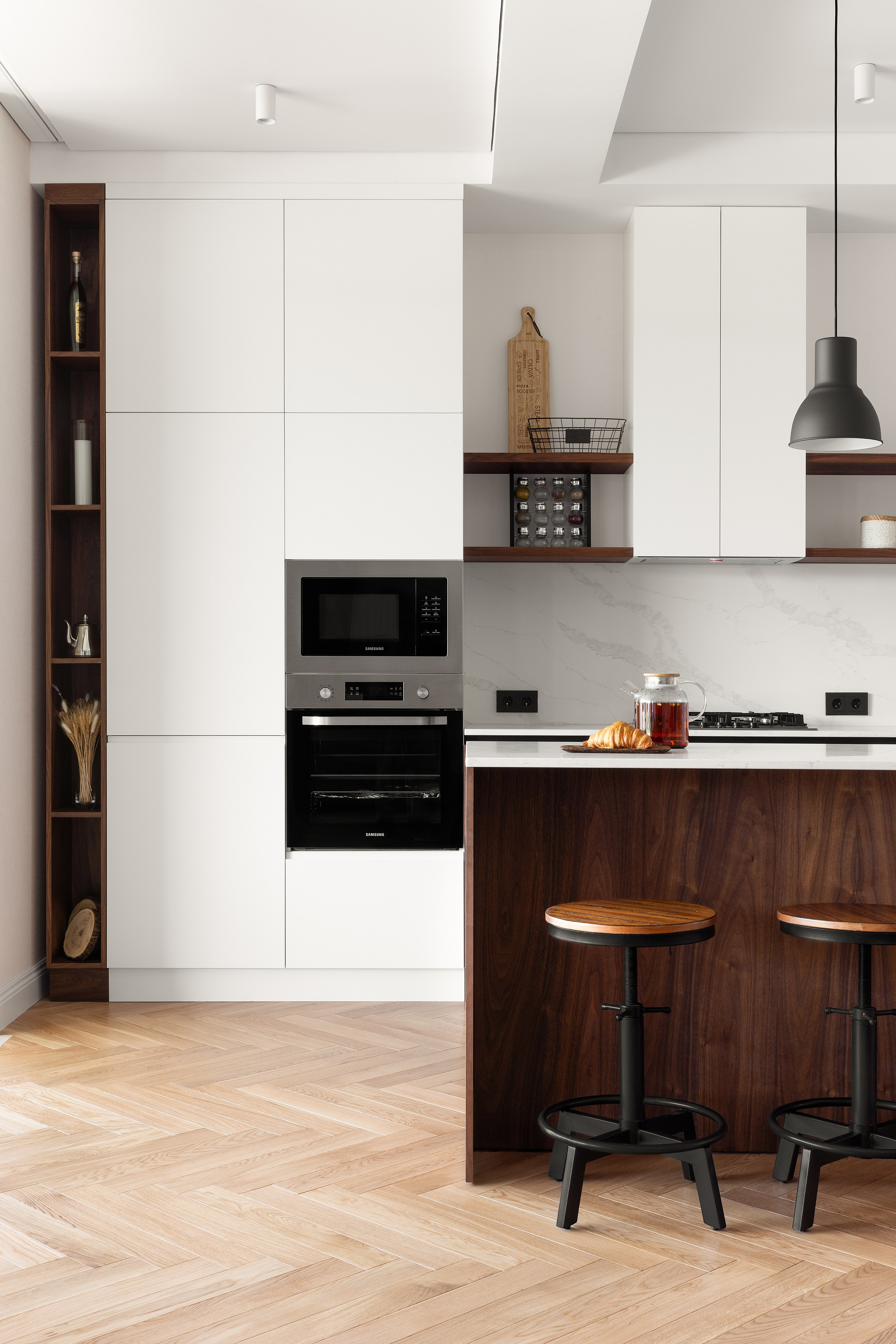 Интерьерная фотосъёмка коттеджа на 8 Озёрах. Roman Yakunin — interior photographer in Almaty, Kazakhstan