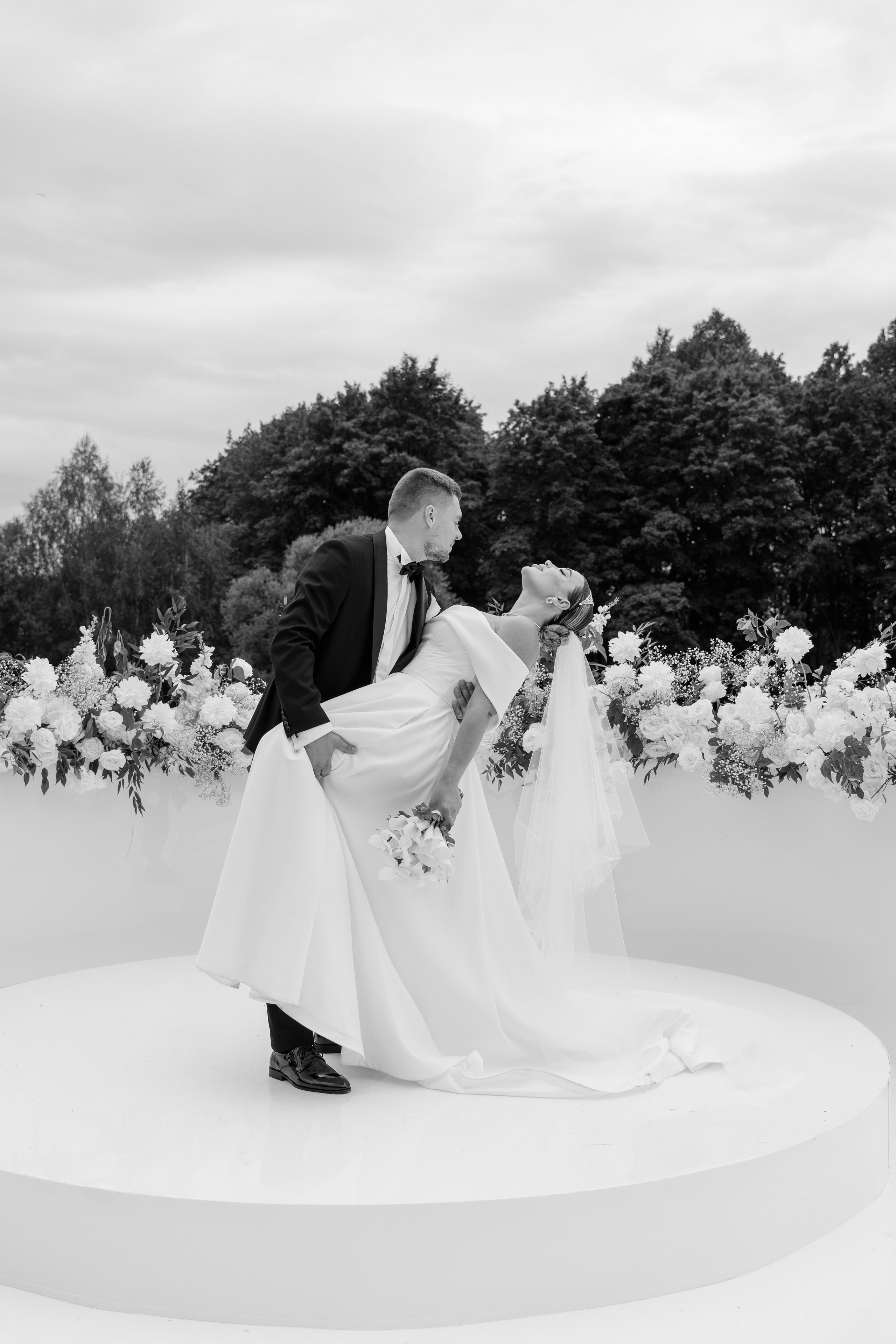 Свадьба усадьба Марфино. Свадебные фотосессии в Москве. Фотограф Сергей Ржевский