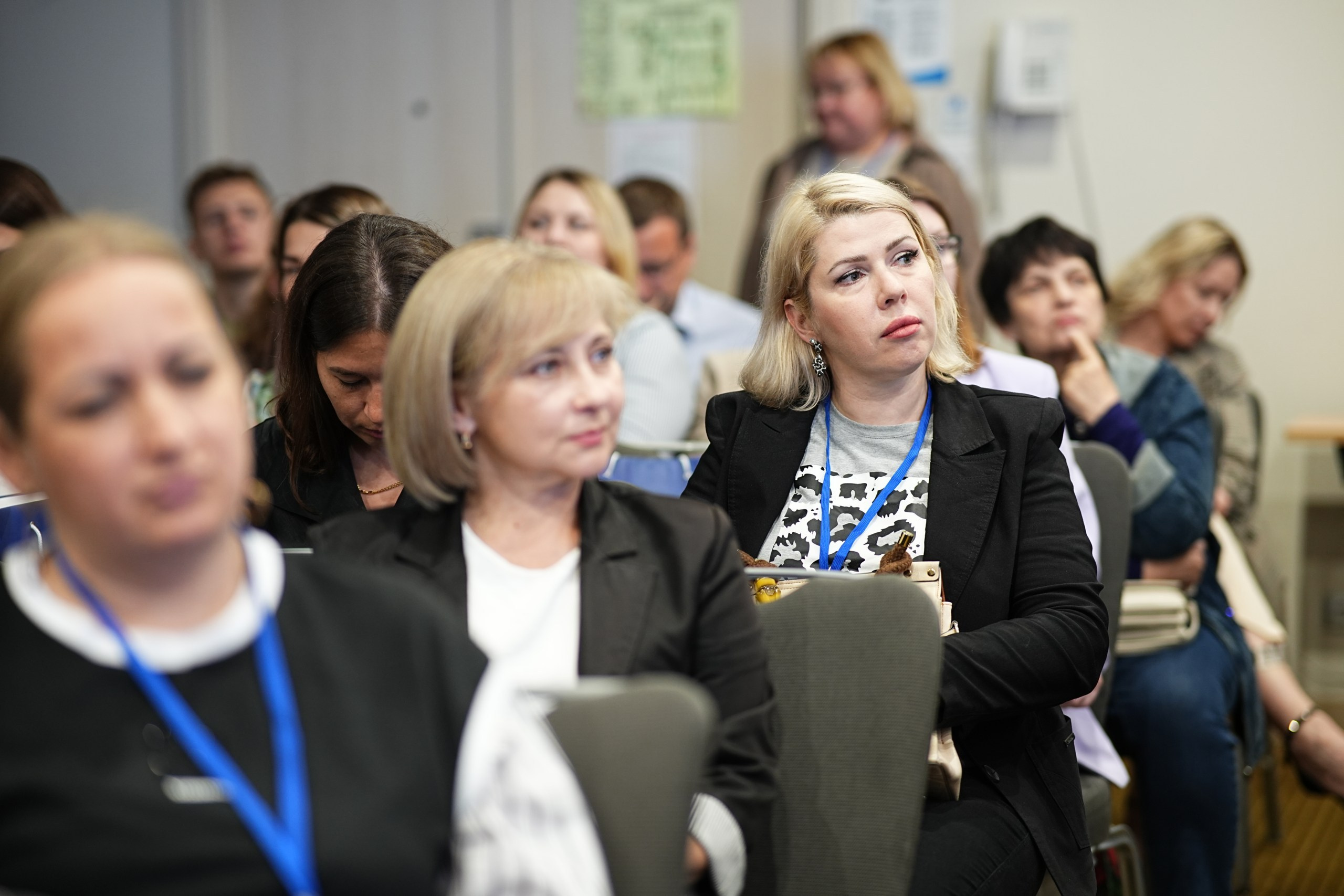 Конференции. Katya Schou