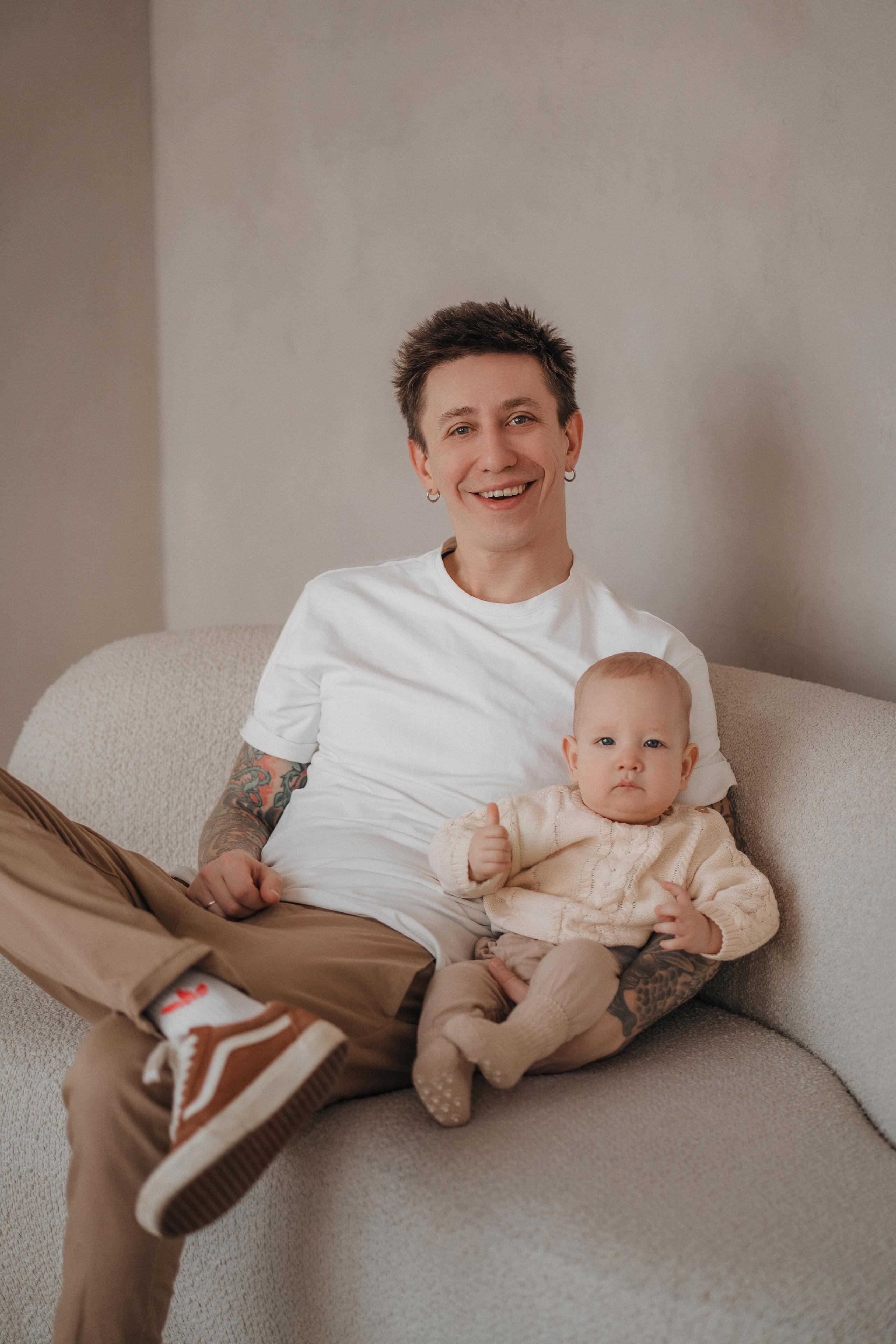 Молодой отец с малышом, фотограф Екатеринбург