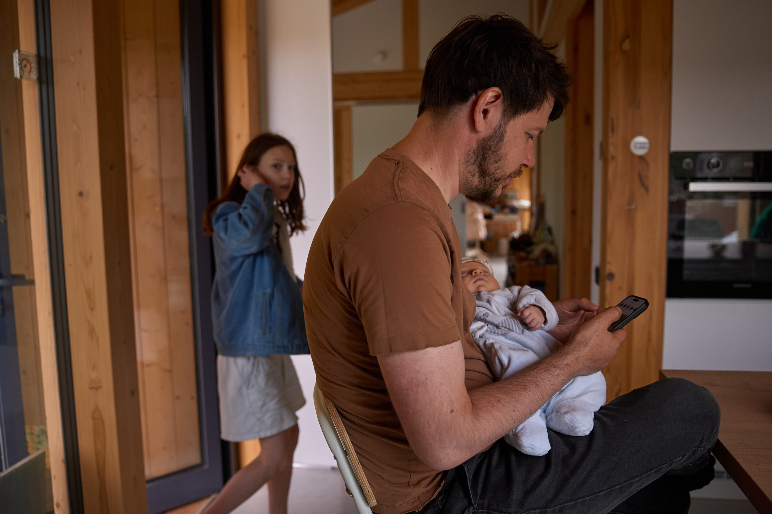 Четверо детей в доме. Фотограф Женя Пашкина