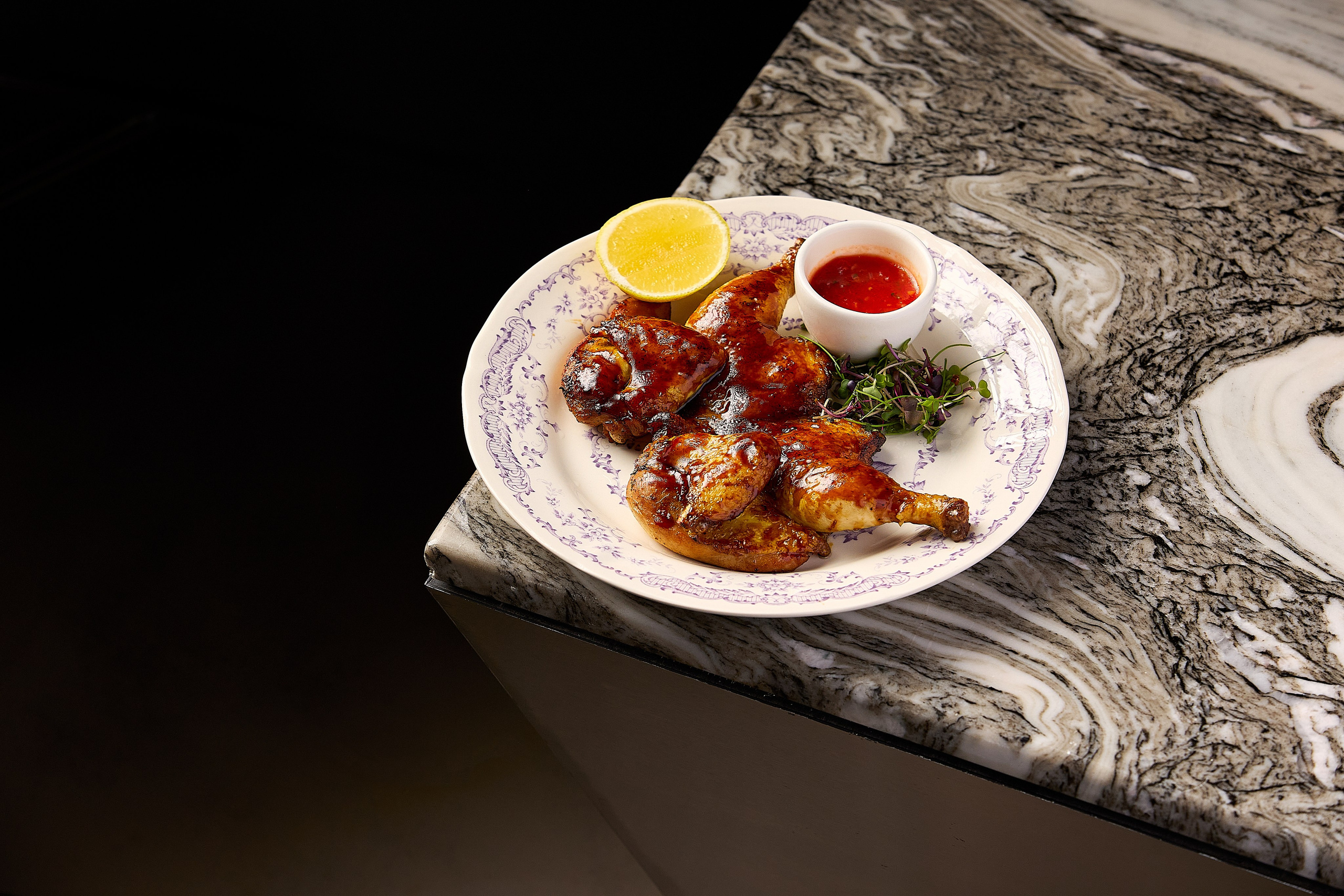 Hookah Place Dishes. Evgeny Yatsenko — Photographer in Dubai