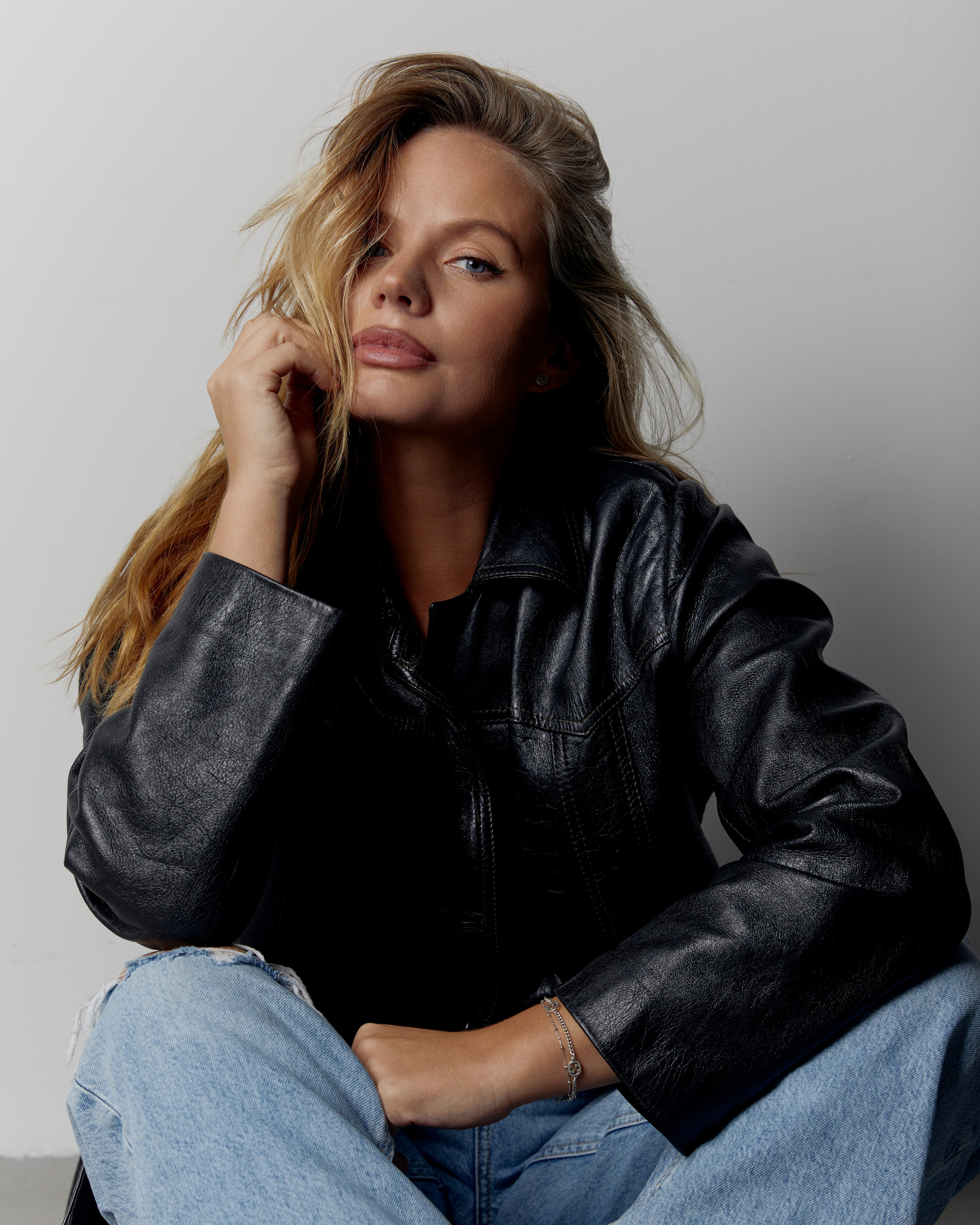 Ann. Фотограф Sasha Saunder