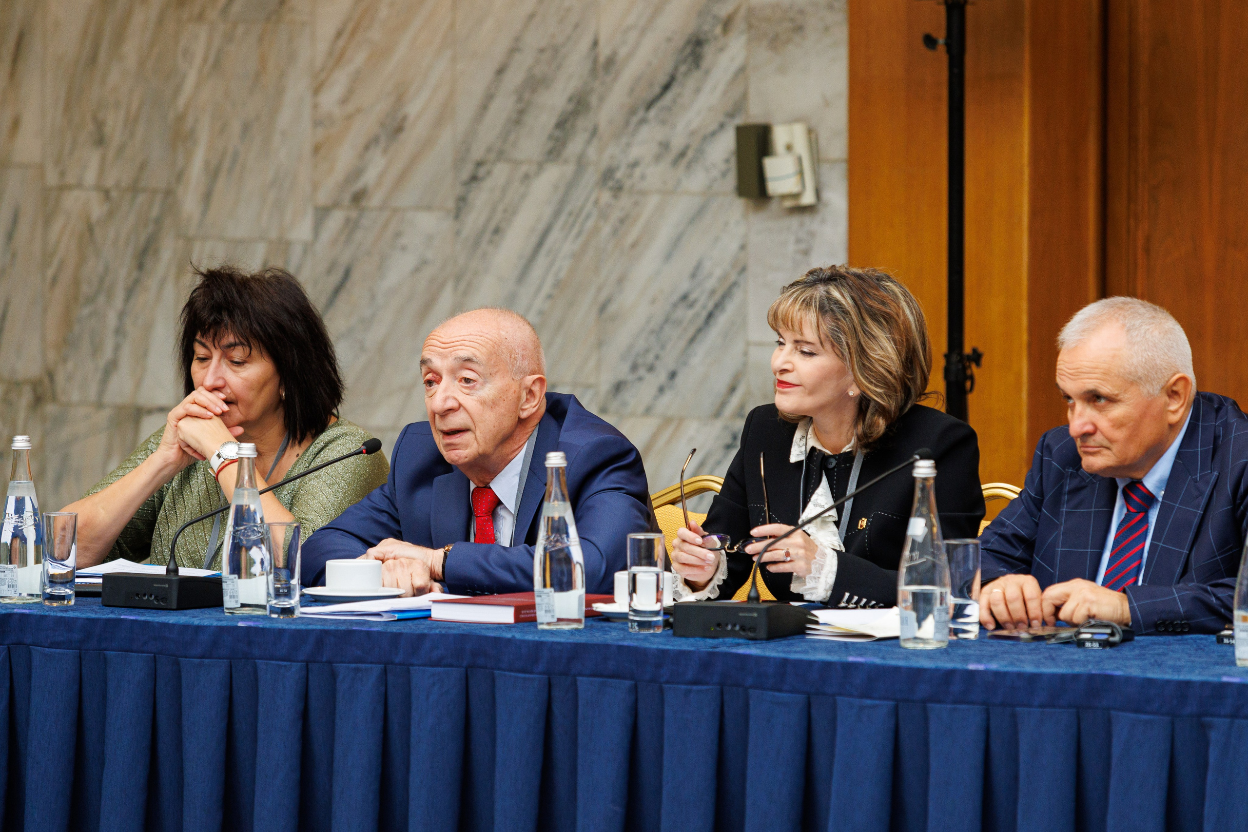 Фотосъёмка конференции деловые встречи. Фотограф на мероприятие в Москве Марик