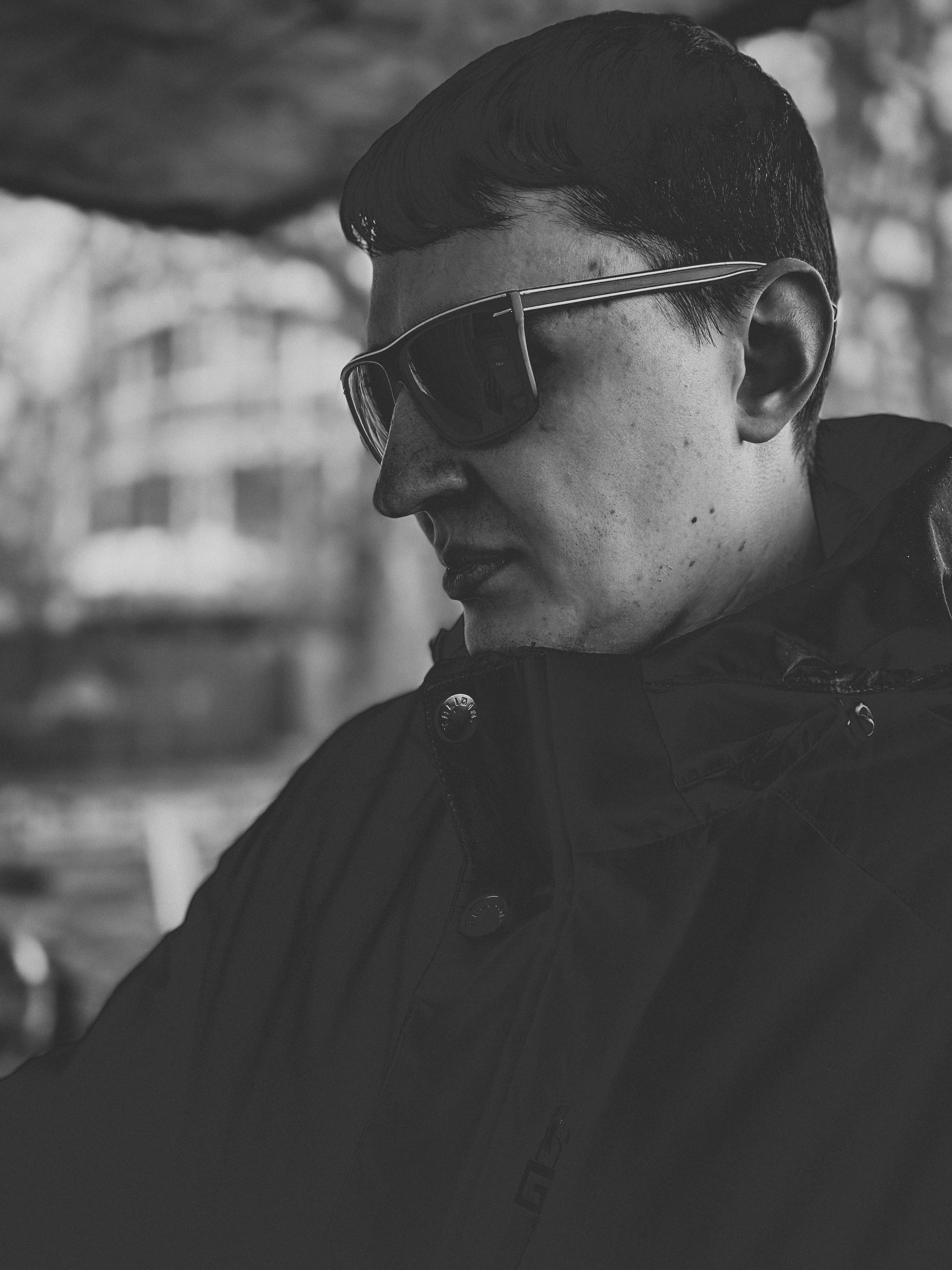 Прогулочная фотосессия с Димоном. Твой фотограф и видеограф в Тюмени — Сергей Бизин