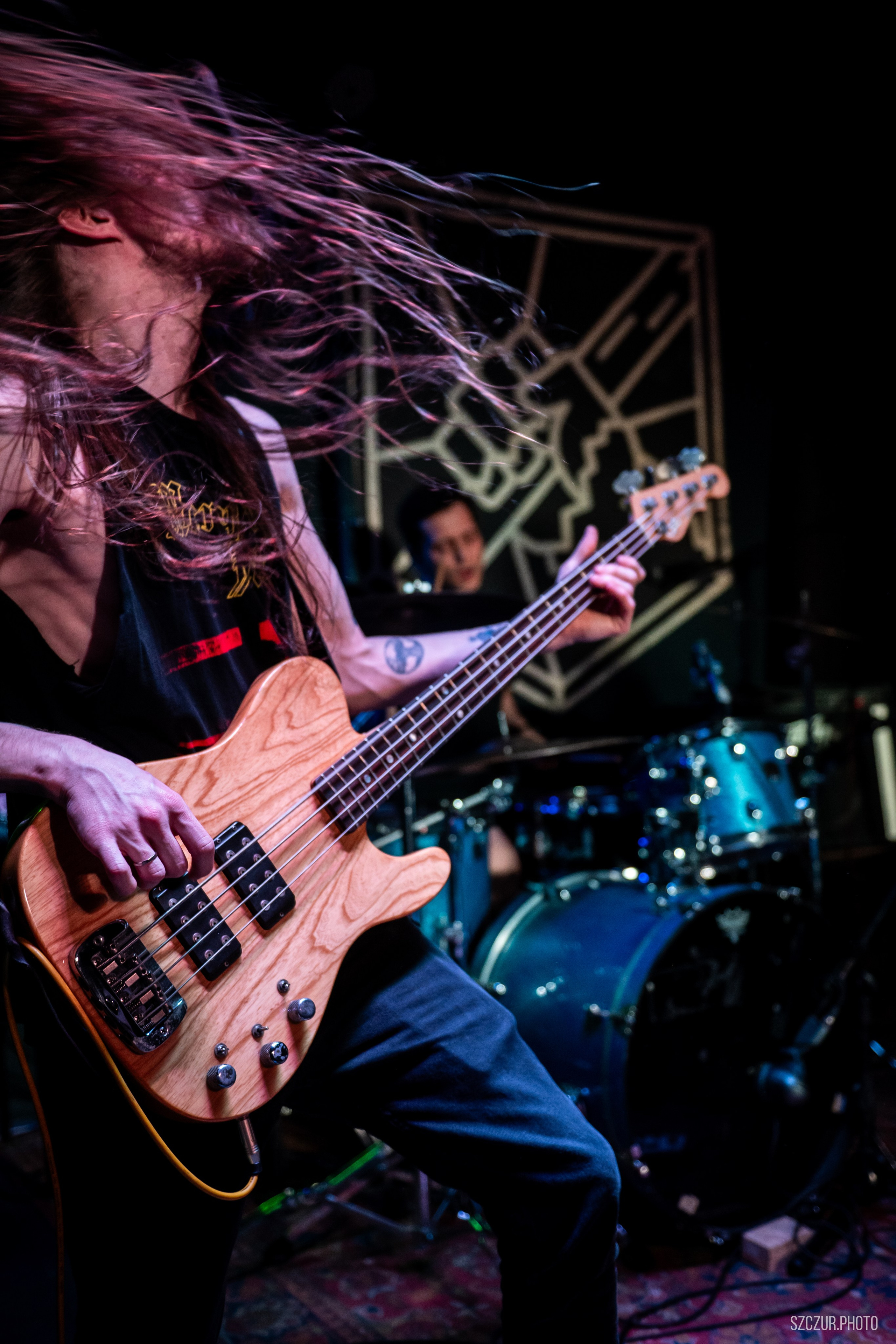 Potvor / aphotique / Barbasolente в Мотыге 18.04.25. Szczur photo