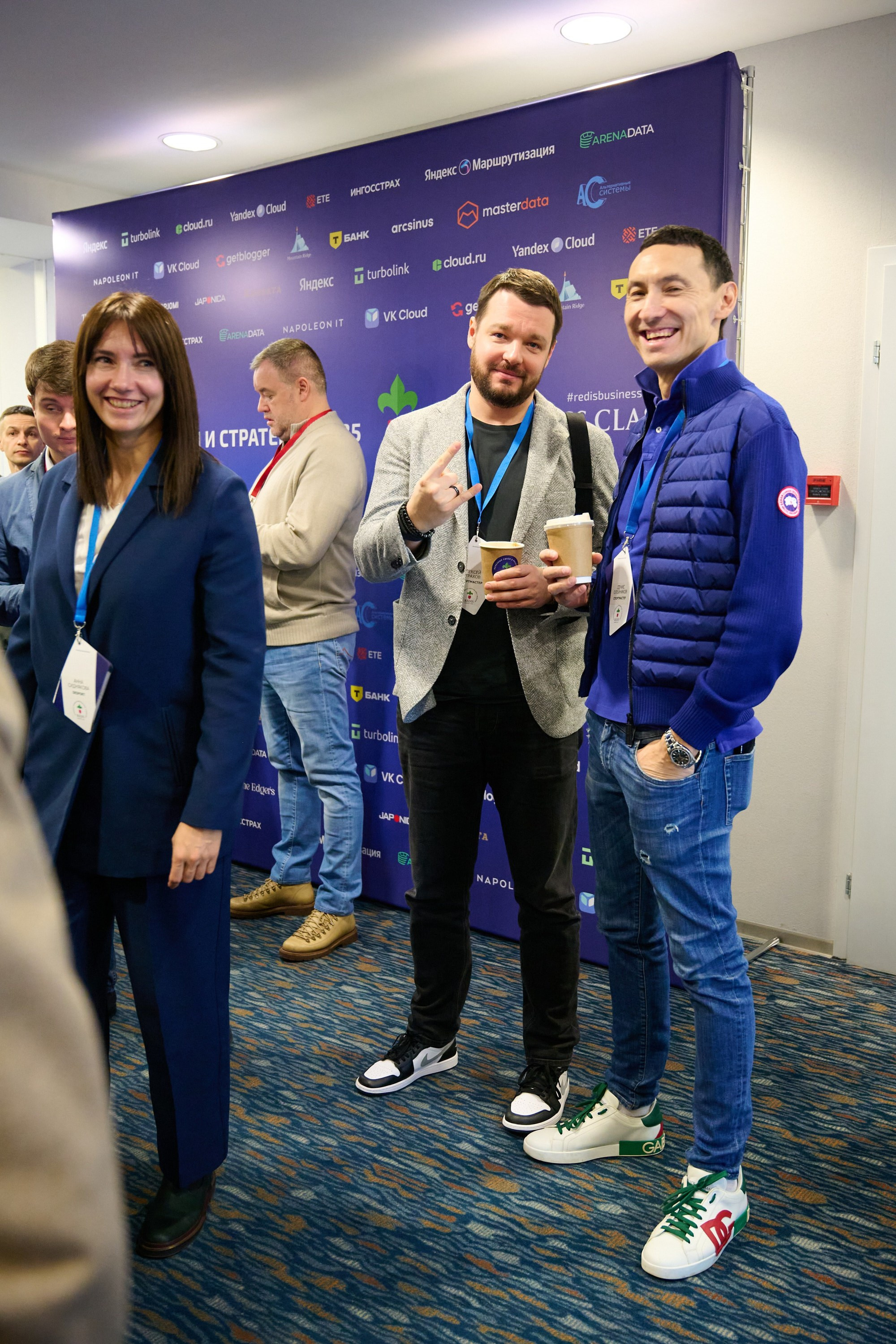 Redis Business Class — В фокусе. Планы и стратегии 2025. Репортажный фотограф в Москве и Санкт-Петербурге — Профессиональная съёмка мероприятий | Данила Золкин